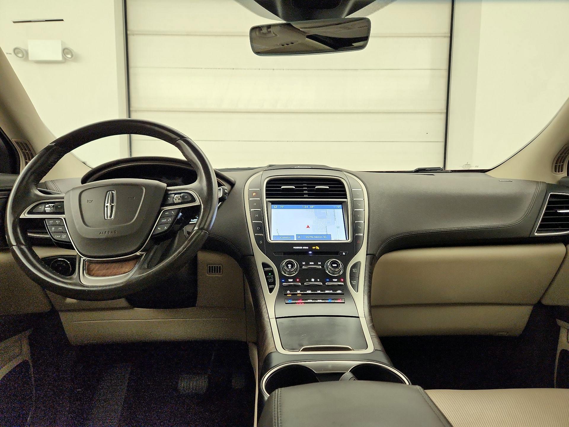 Thumbnail: 2020 Lincoln Nautilus - 11