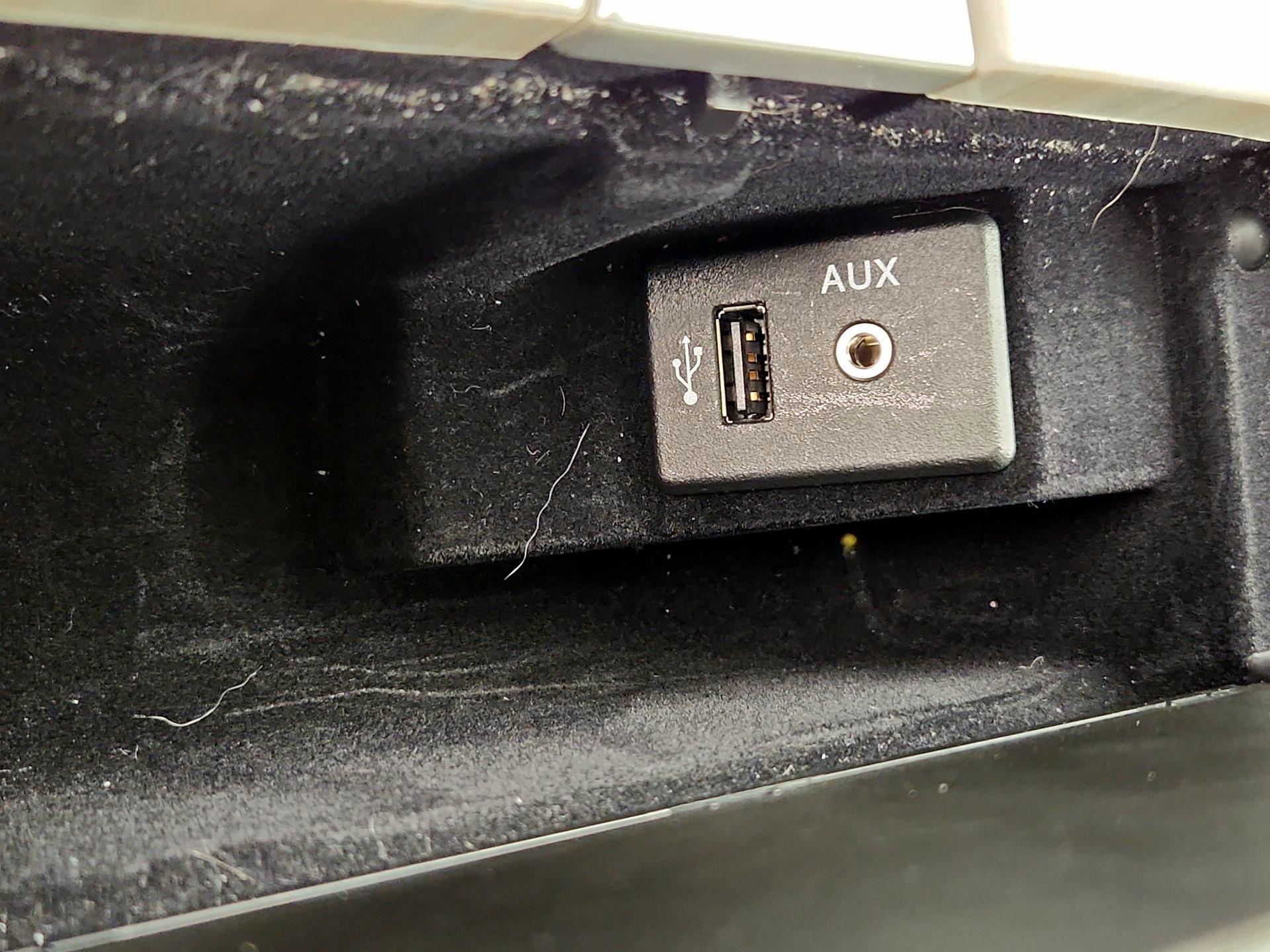 Thumbnail: 2017 Nissan Murano - 19