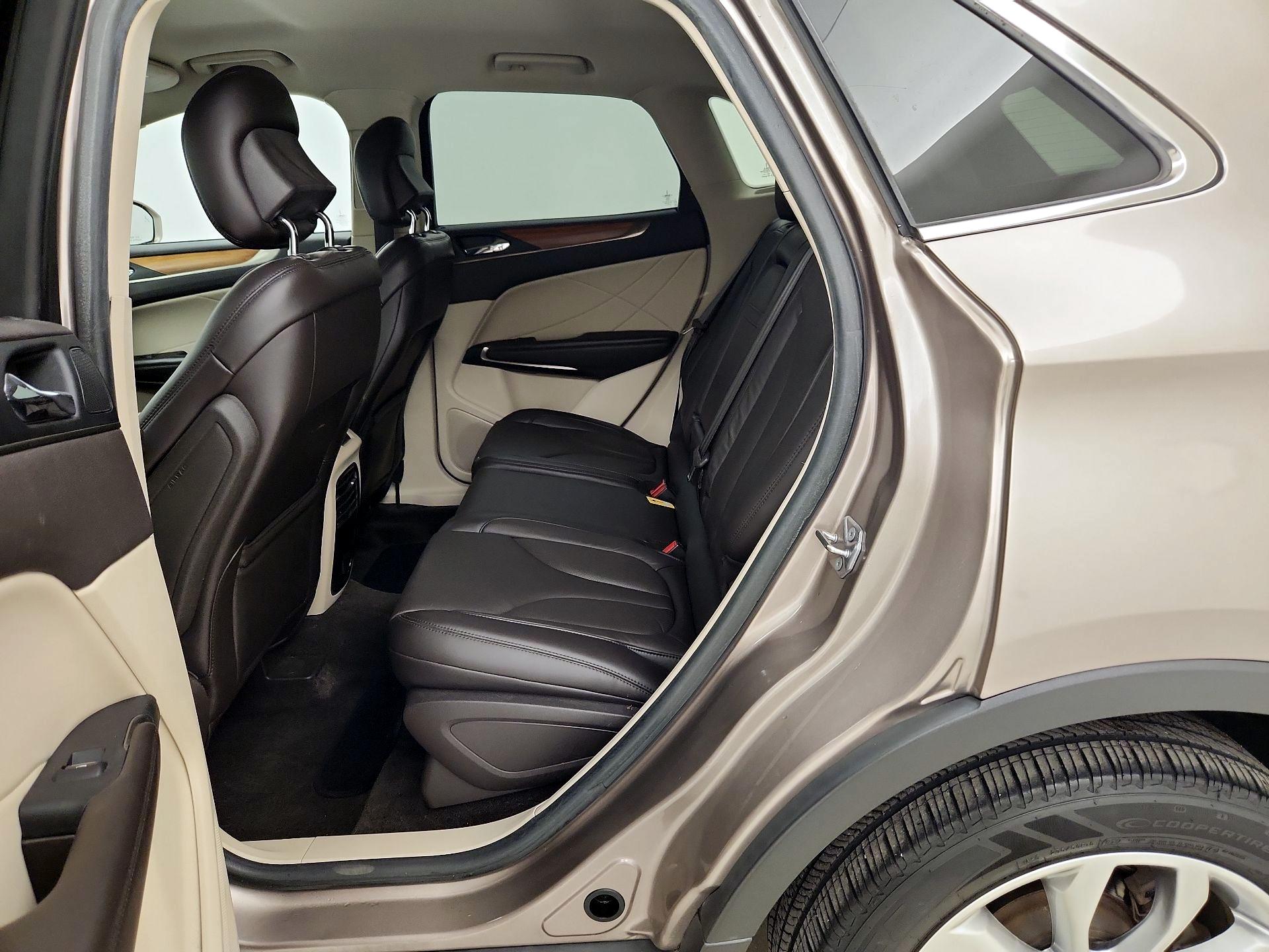 Thumbnail: 2018 Lincoln MKC - 18