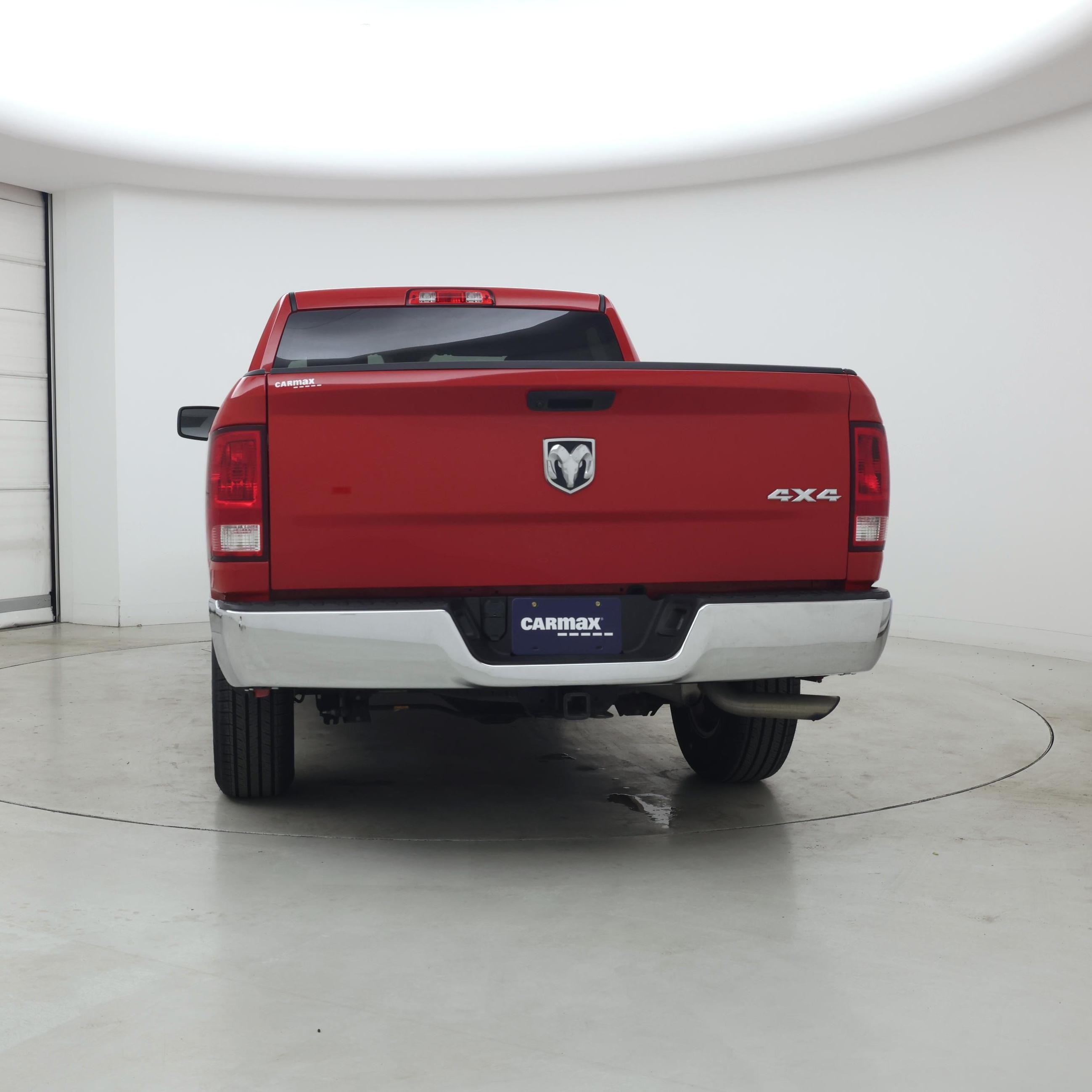 Thumbnail: 2019 RAM 1500 Classic - 6