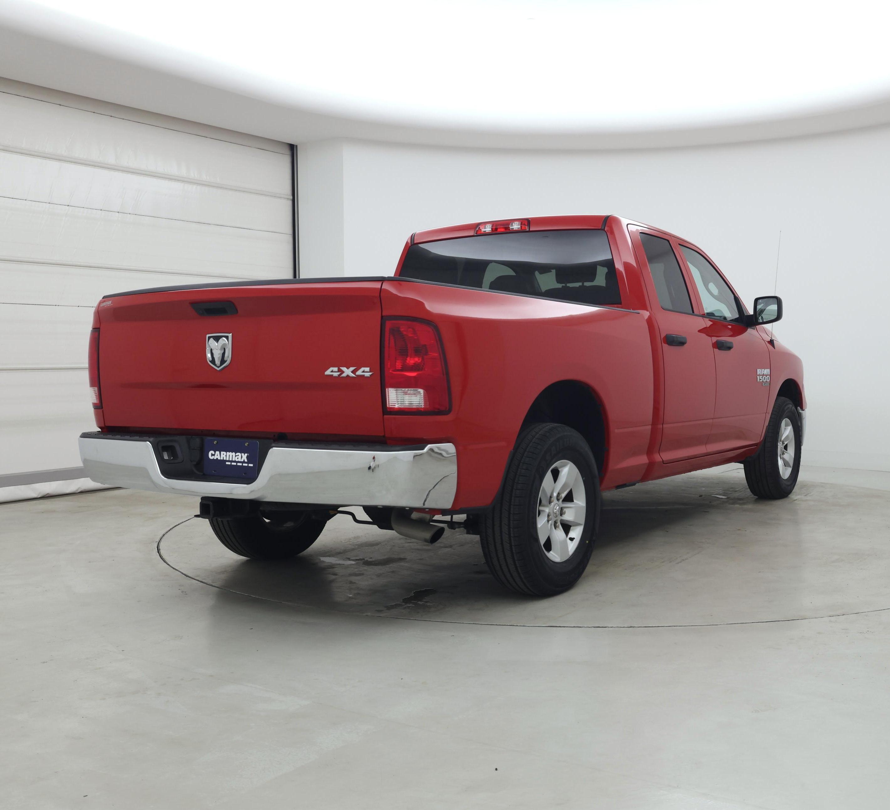 Thumbnail: 2019 RAM 1500 Classic - 8