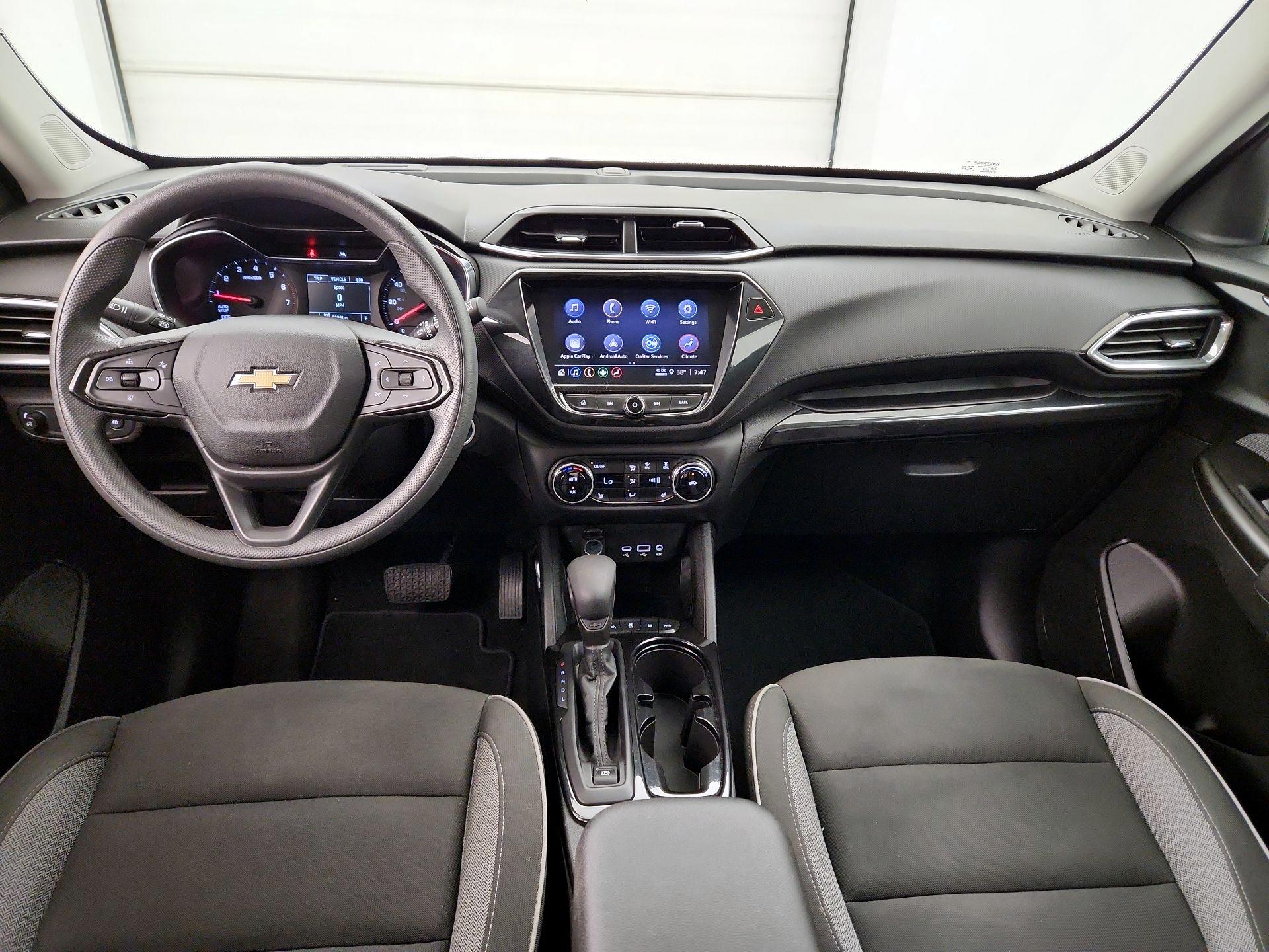 Thumbnail: 2023 Chevrolet TrailBlazer - 9