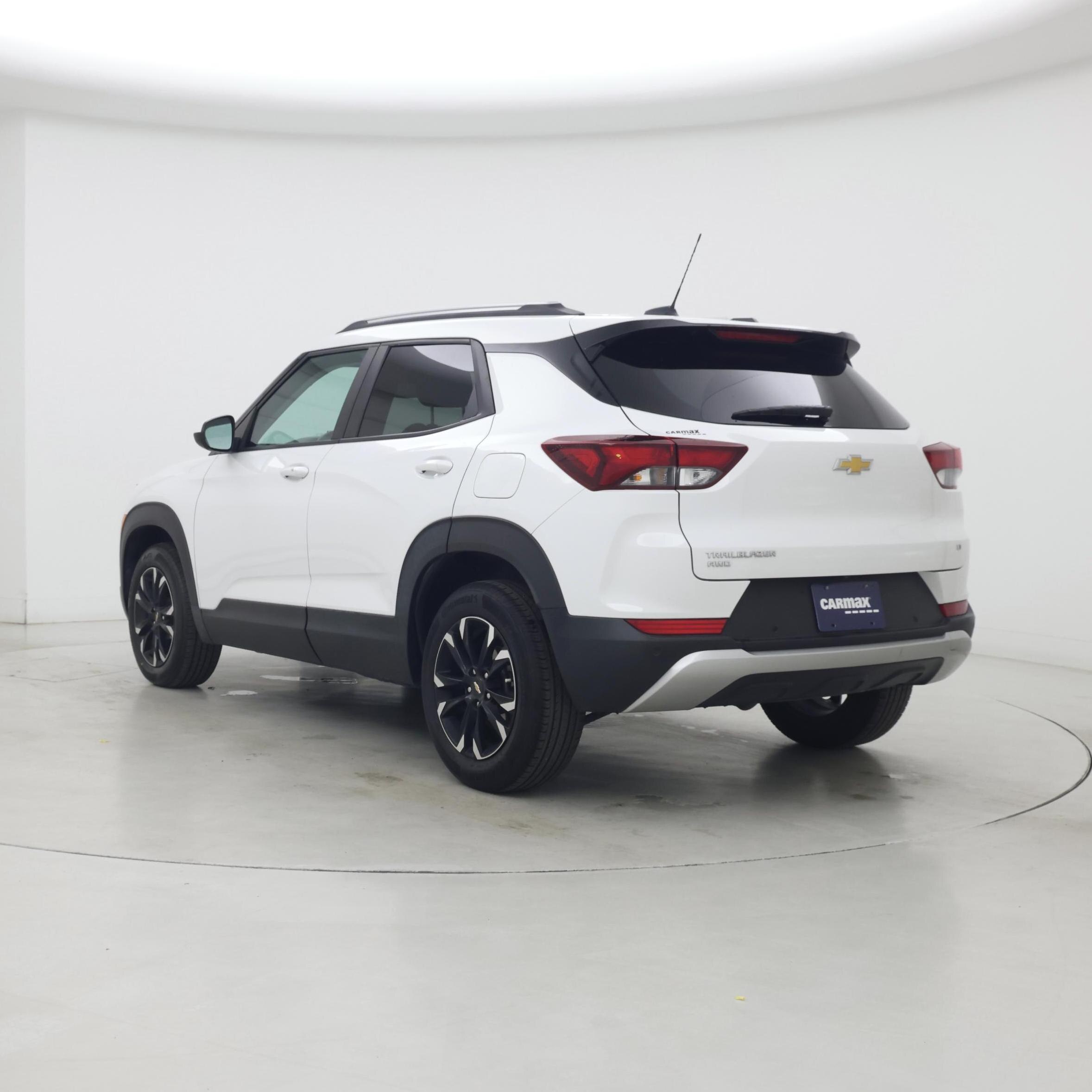 Thumbnail: 2023 Chevrolet TrailBlazer - 2