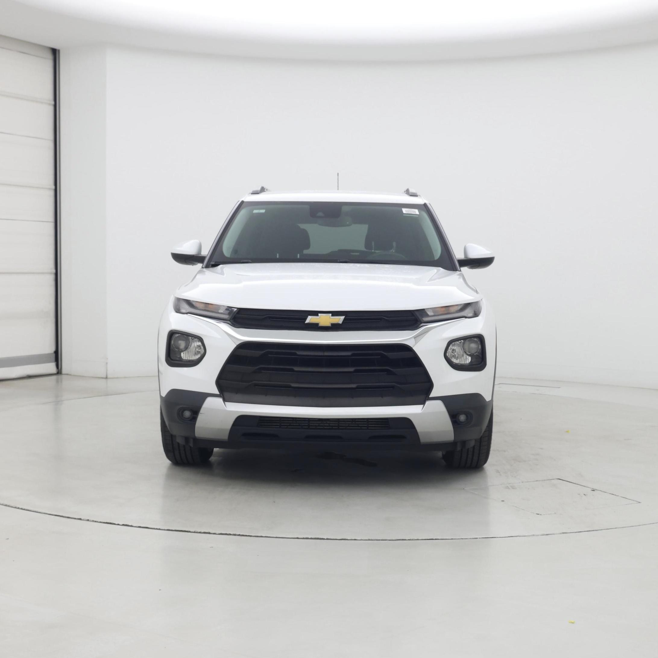 Thumbnail: 2023 Chevrolet TrailBlazer - 5