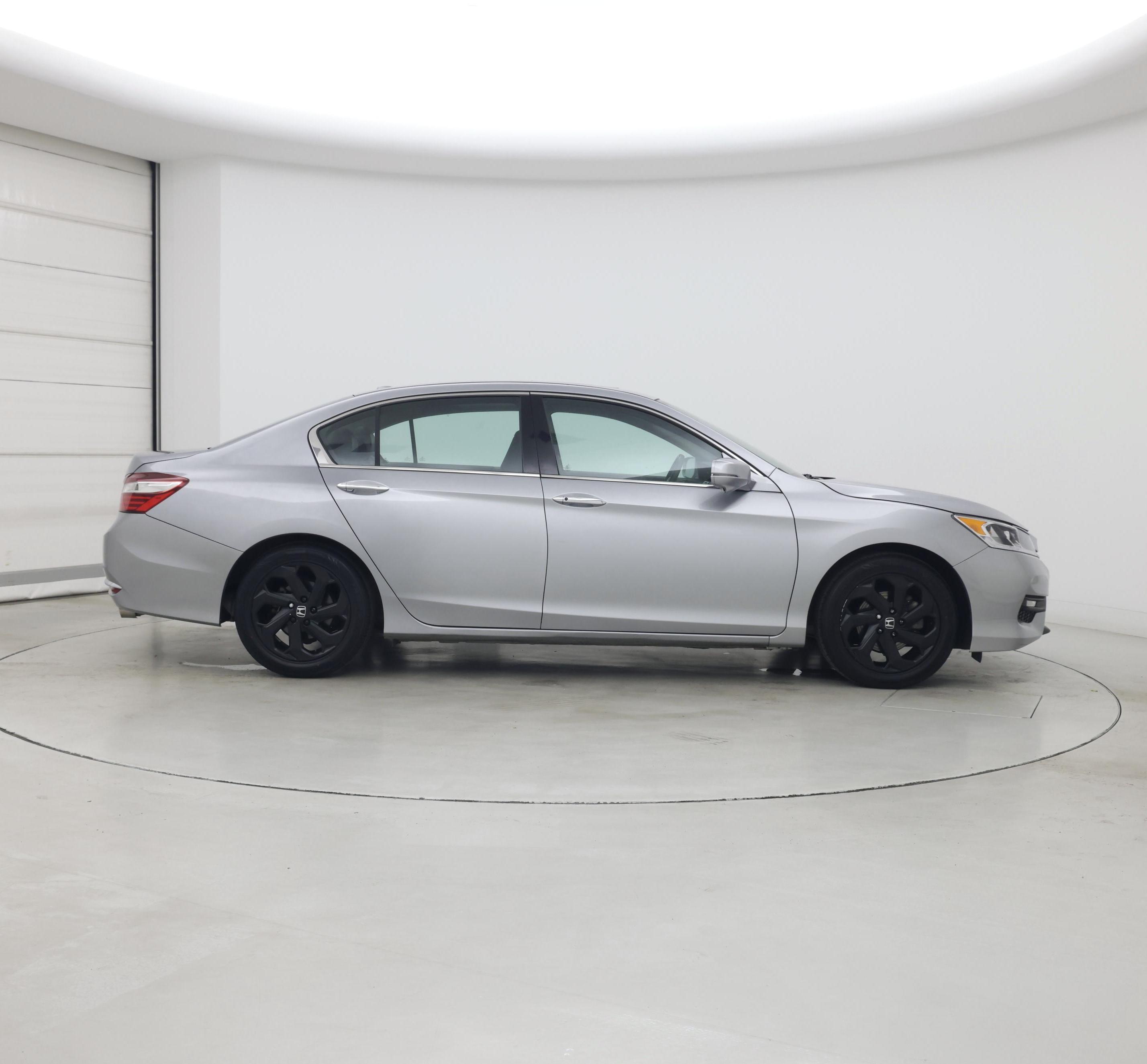 Thumbnail: 2016 Honda Accord - 7