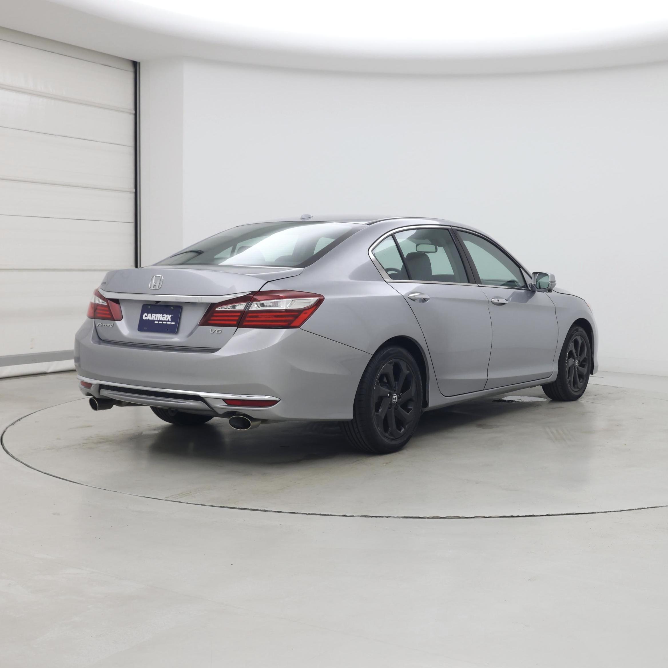 Thumbnail: 2016 Honda Accord - 8