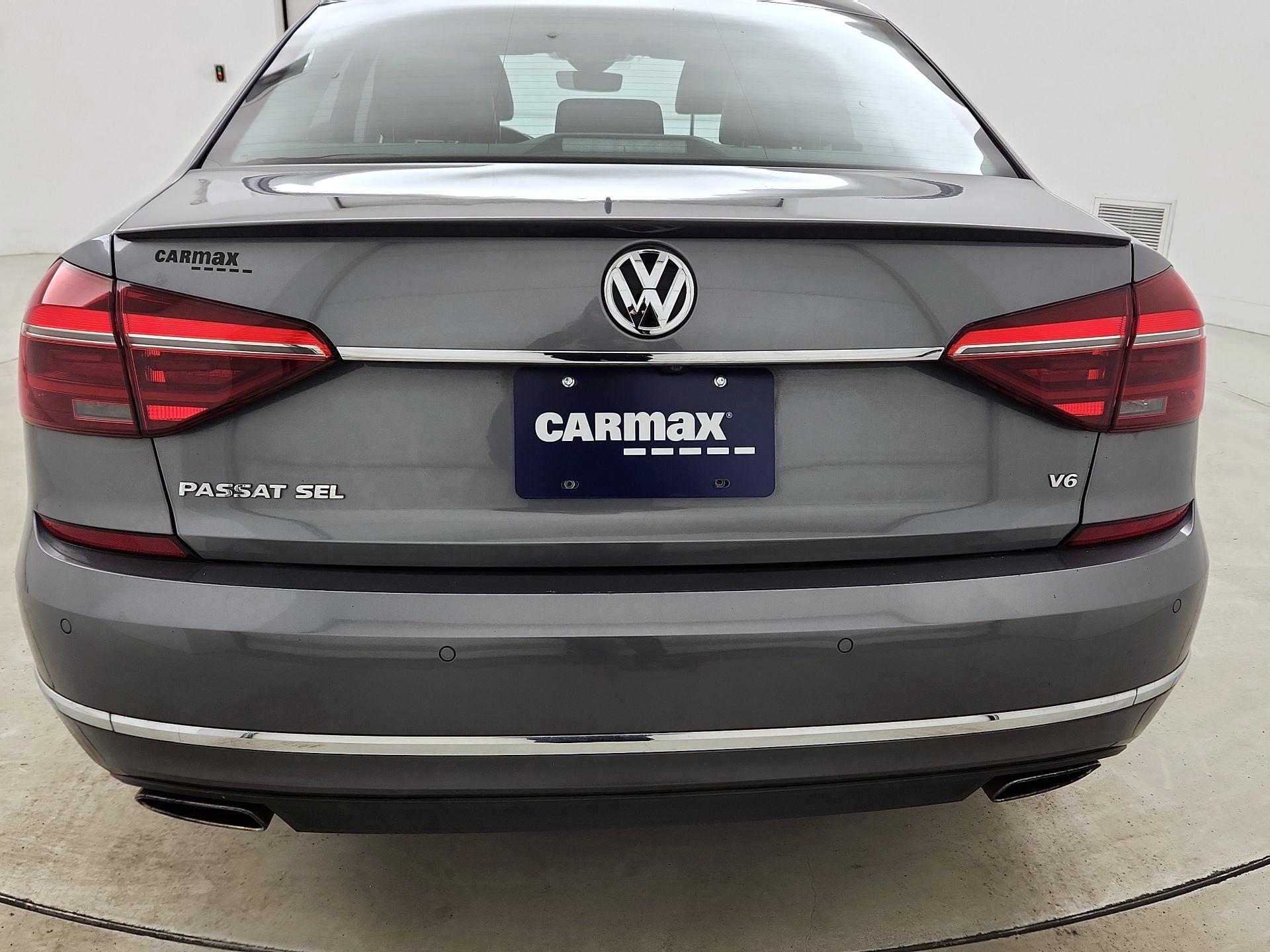 Thumbnail: 2018 Volkswagen Passat - 6