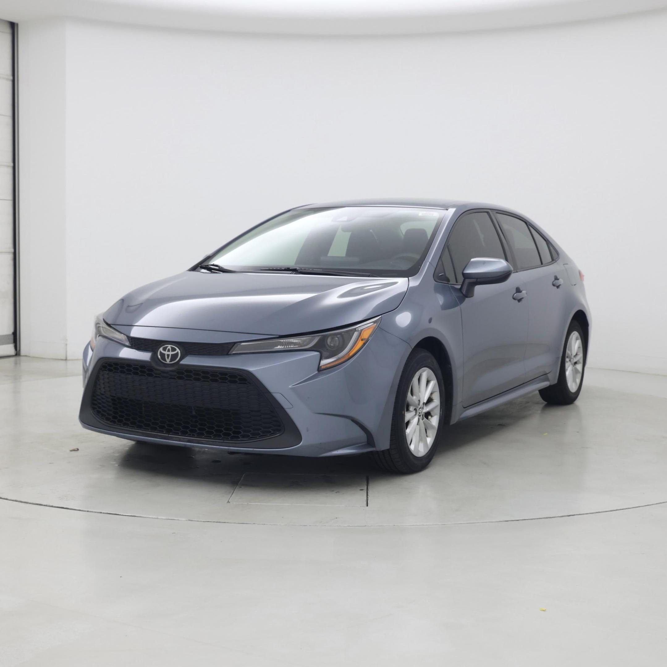 Thumbnail: 2022 Toyota Corolla - 4