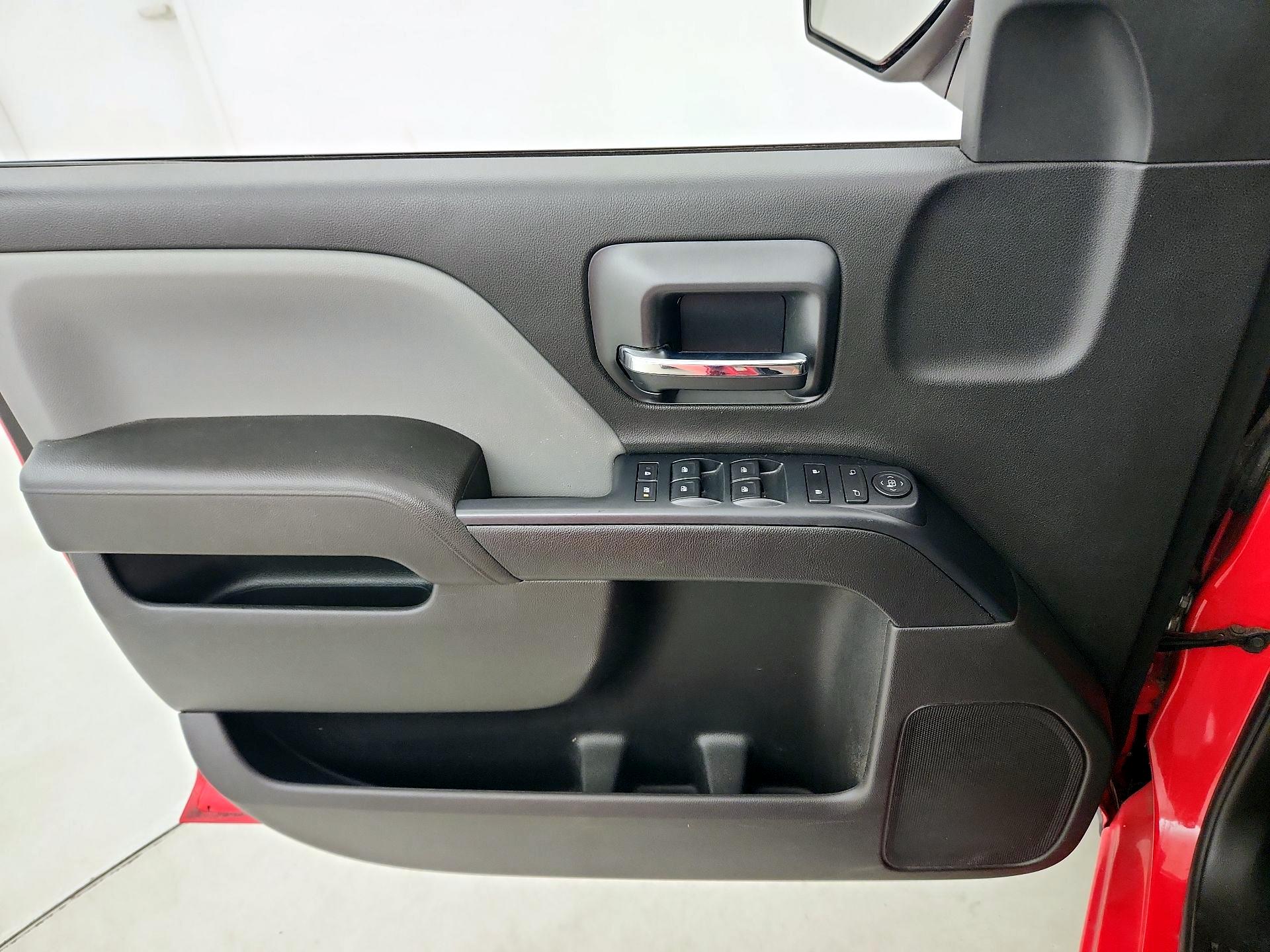 Thumbnail: 2016 Chevrolet Silverado 1500 - 12