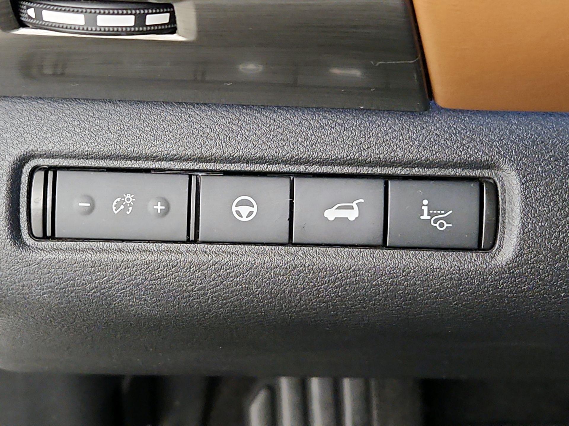 Thumbnail: 2022 Nissan Pathfinder - 13