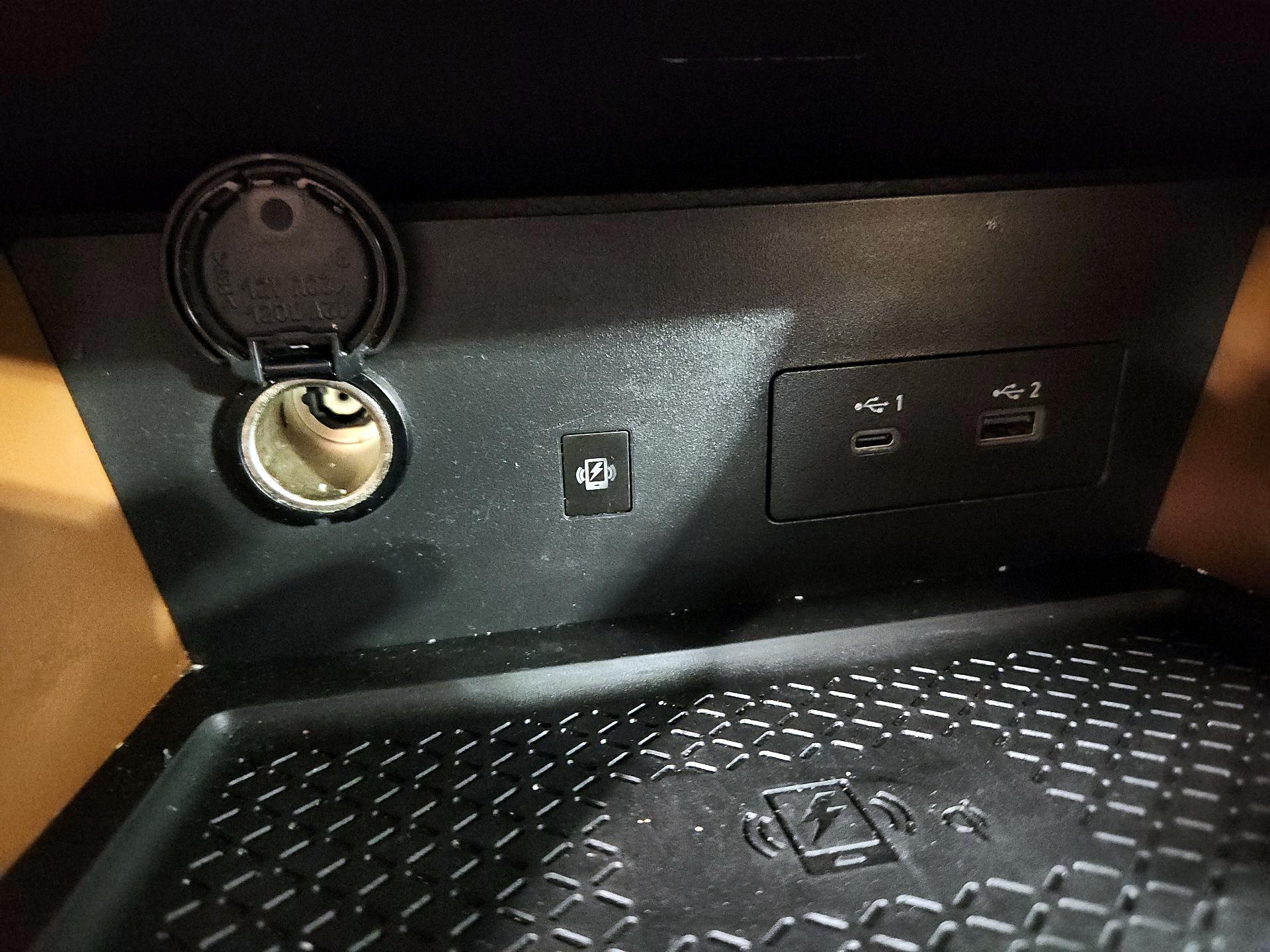 Thumbnail: 2022 Nissan Pathfinder - 19