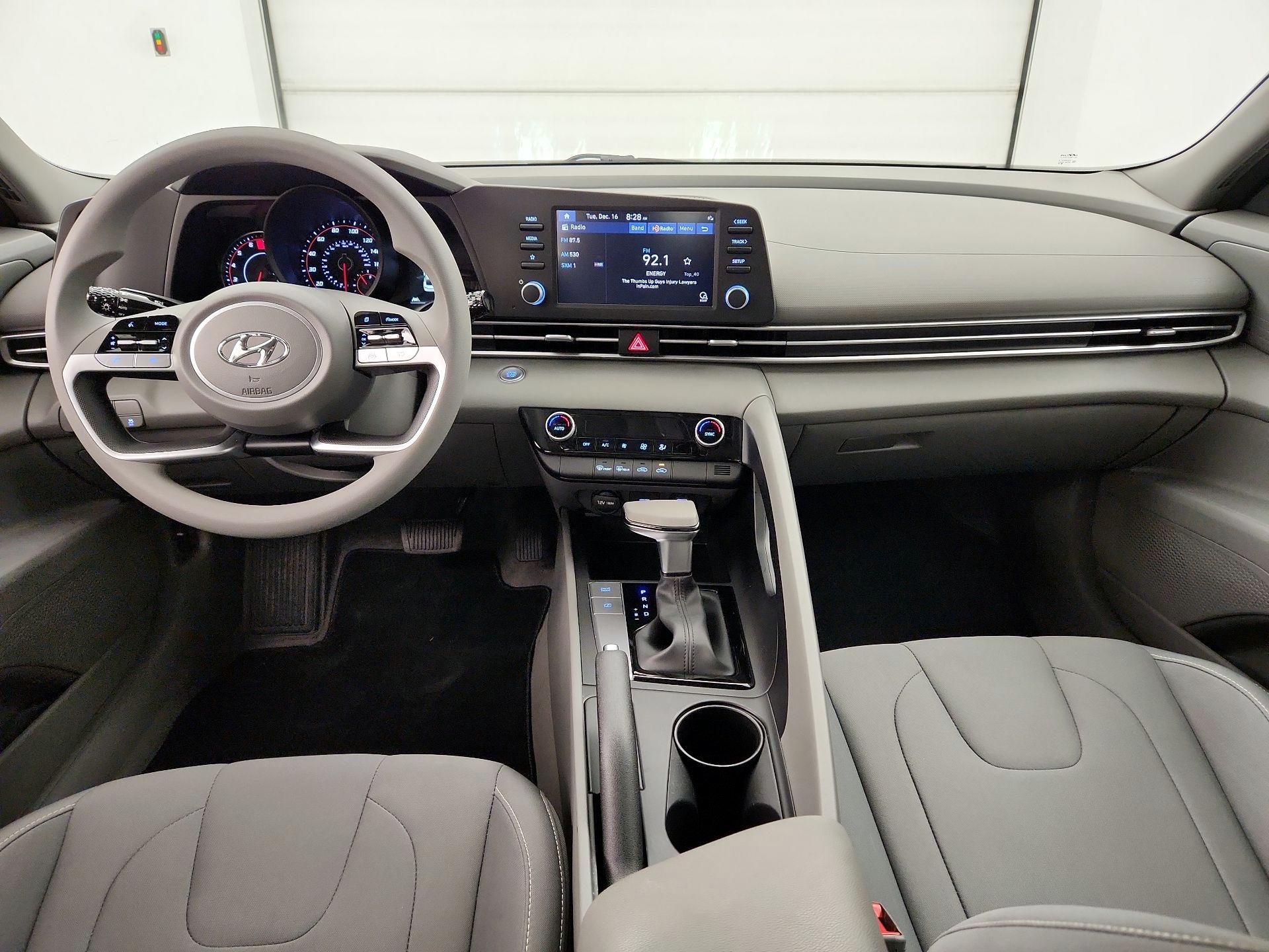 Thumbnail: 2023 Hyundai Elantra - 9