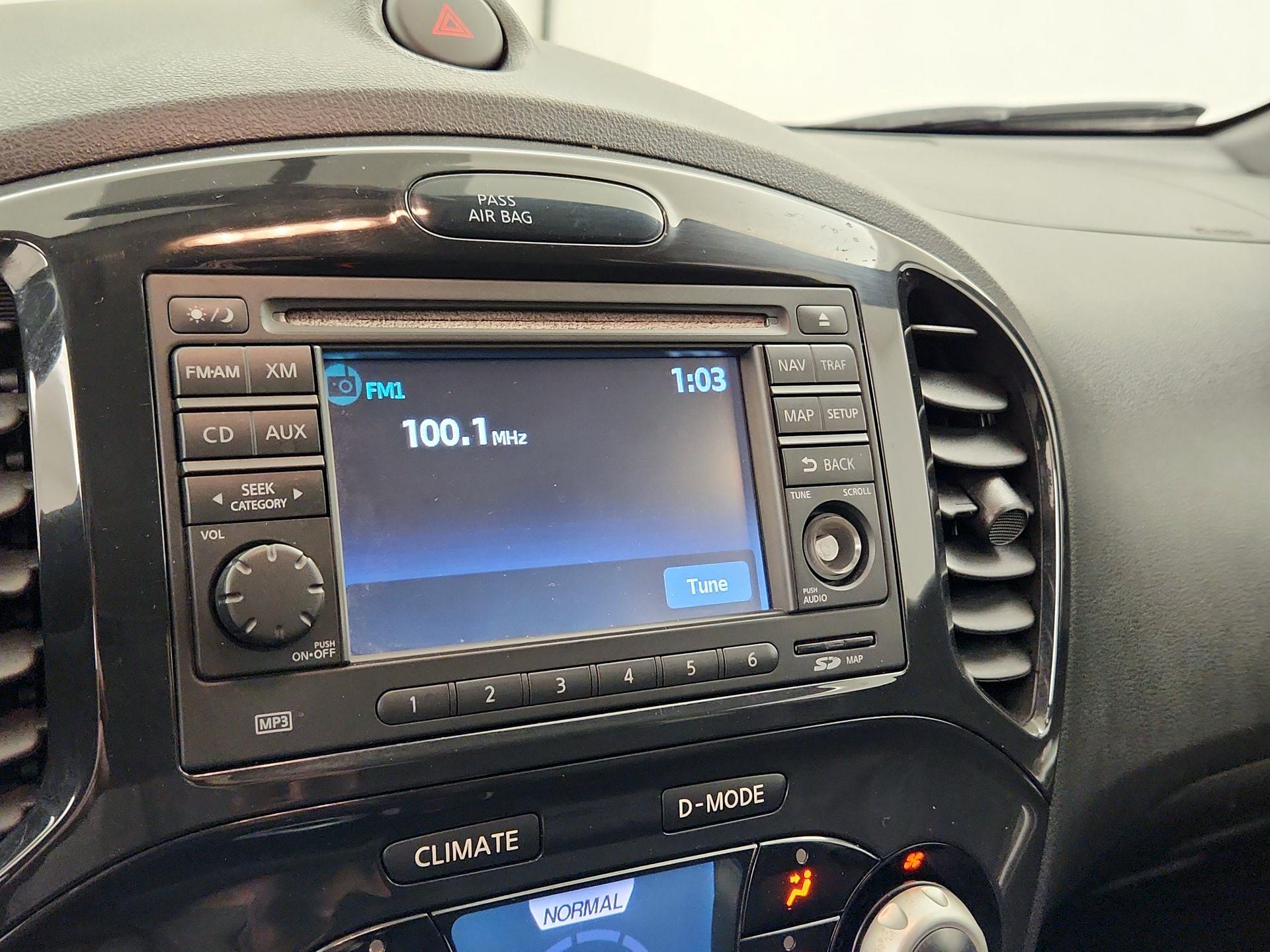 Thumbnail: 2014 Nissan Juke - 16