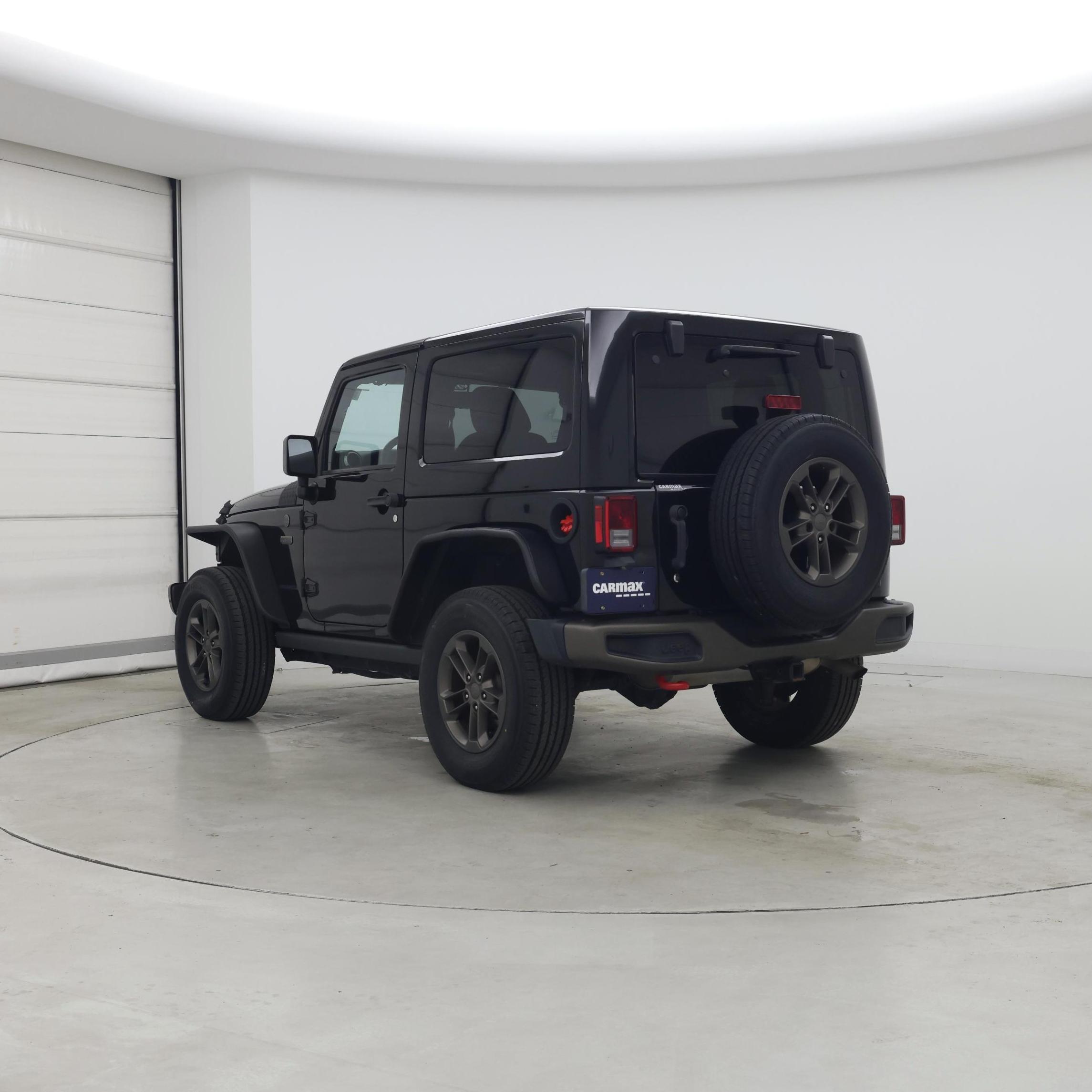 Thumbnail: 2016 Jeep Wrangler - 2