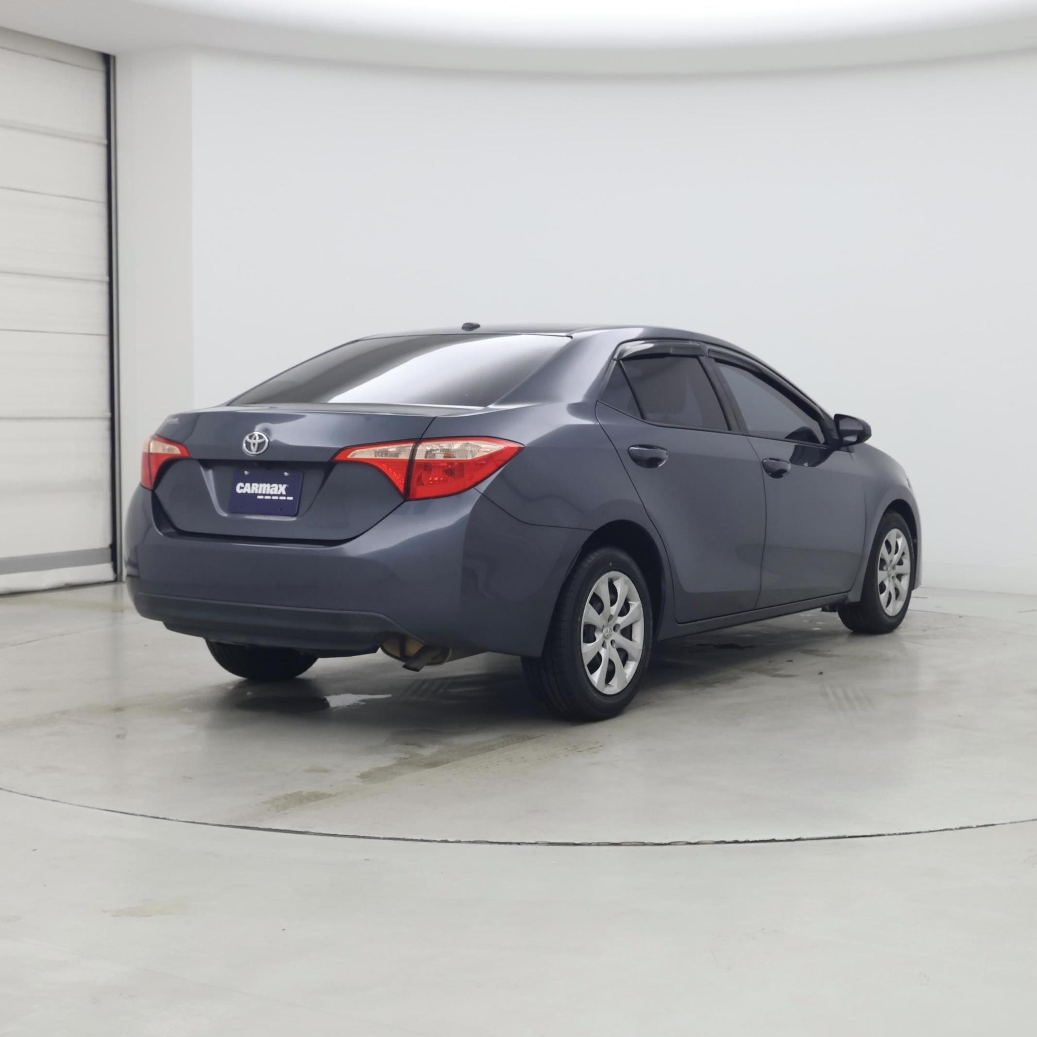 Thumbnail: 2017 Toyota Corolla - 8