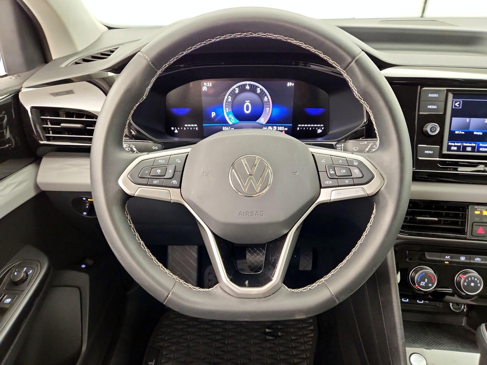 Thumbnail: 2024 Volkswagen Taos - 10