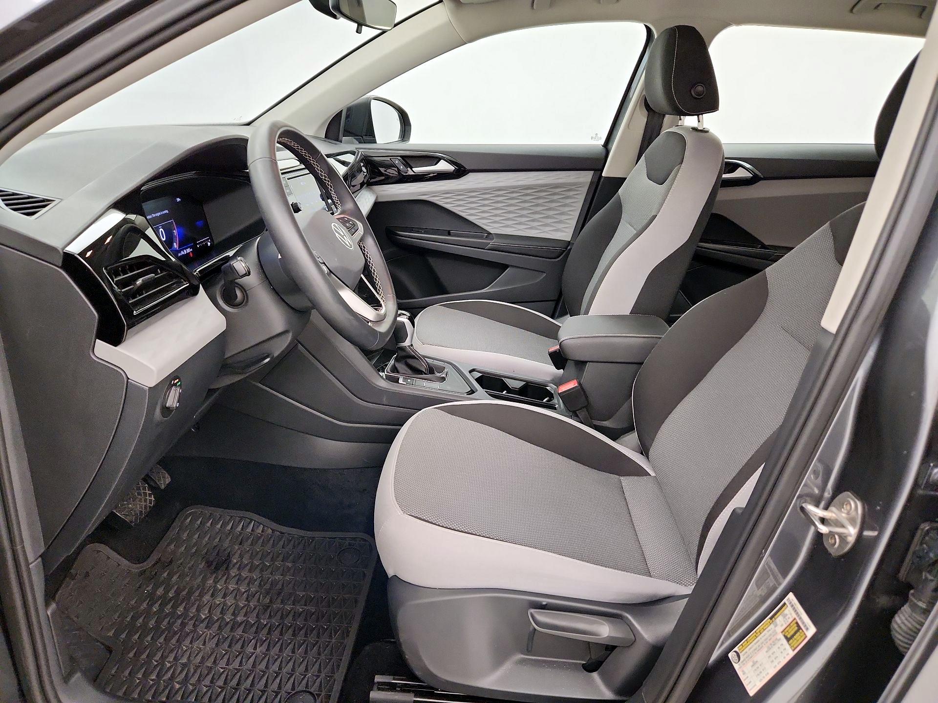 Thumbnail: 2024 Volkswagen Taos - 11