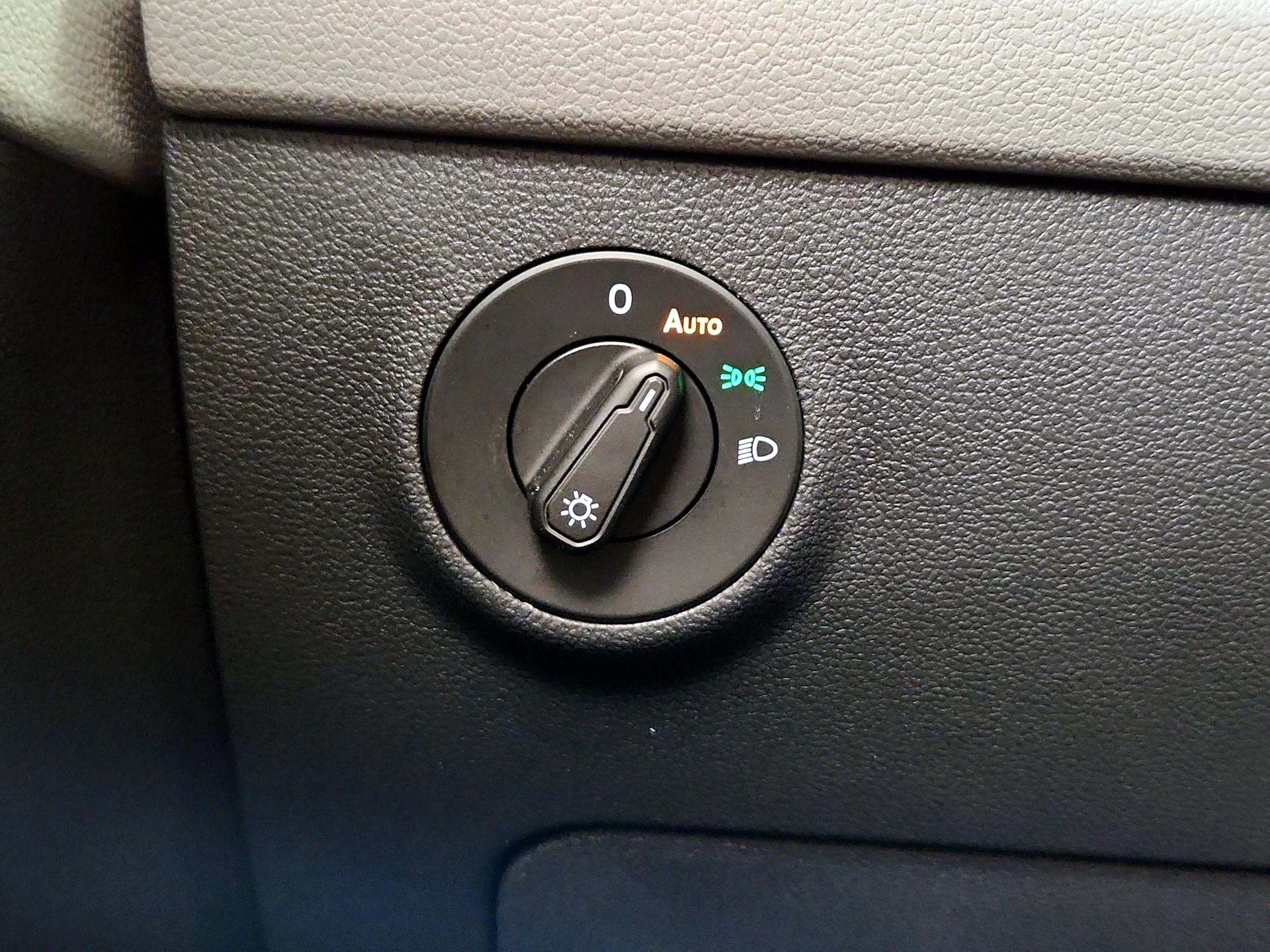 Thumbnail: 2024 Volkswagen Taos - 13