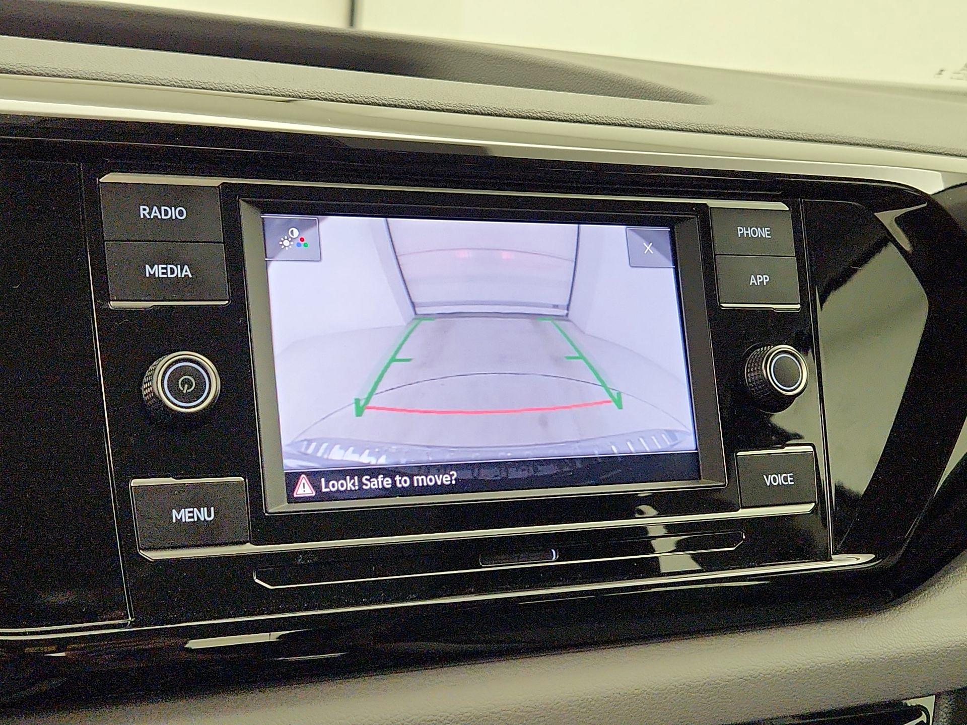 Thumbnail: 2024 Volkswagen Taos - 14