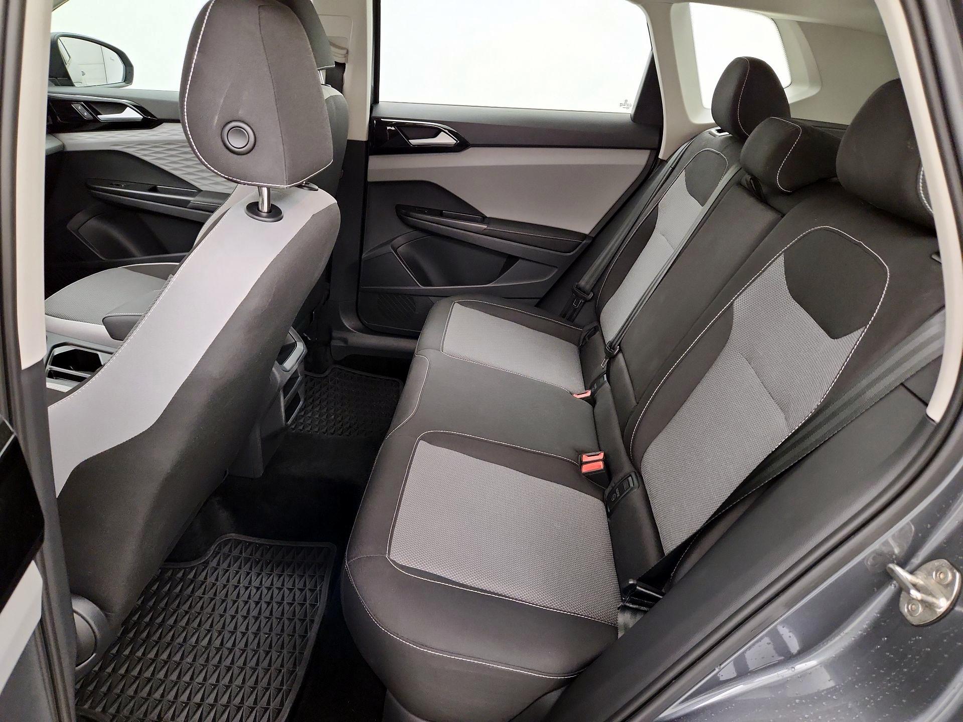 Thumbnail: 2024 Volkswagen Taos - 19