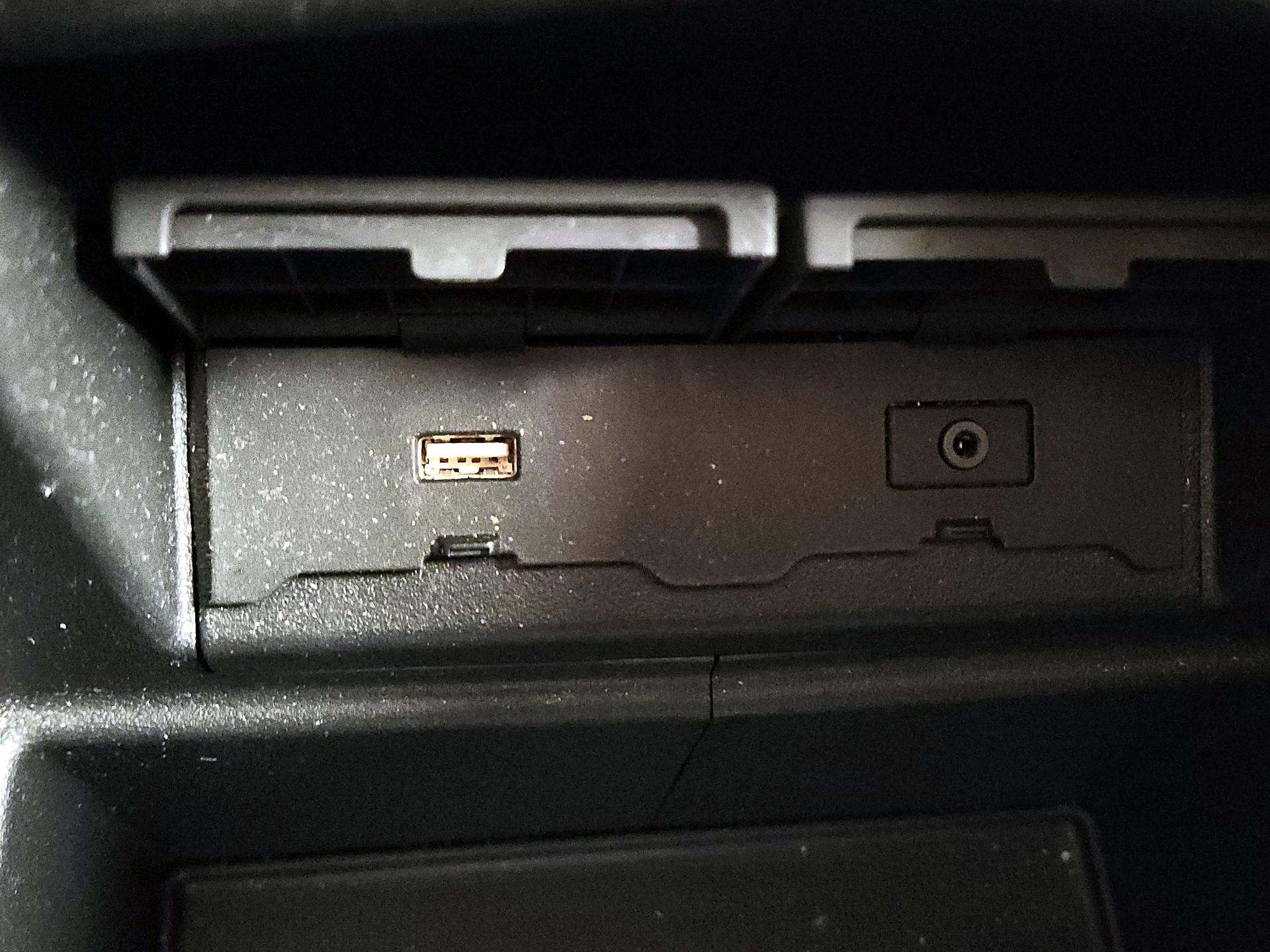 Thumbnail: 2018 Honda Odyssey - 18