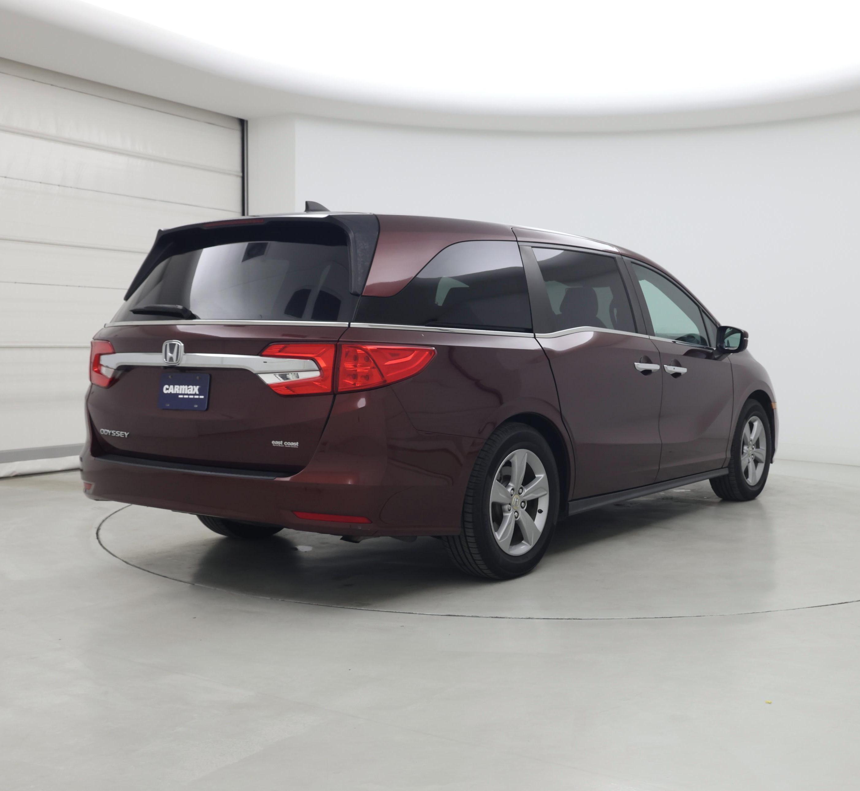 Thumbnail: 2018 Honda Odyssey - 8