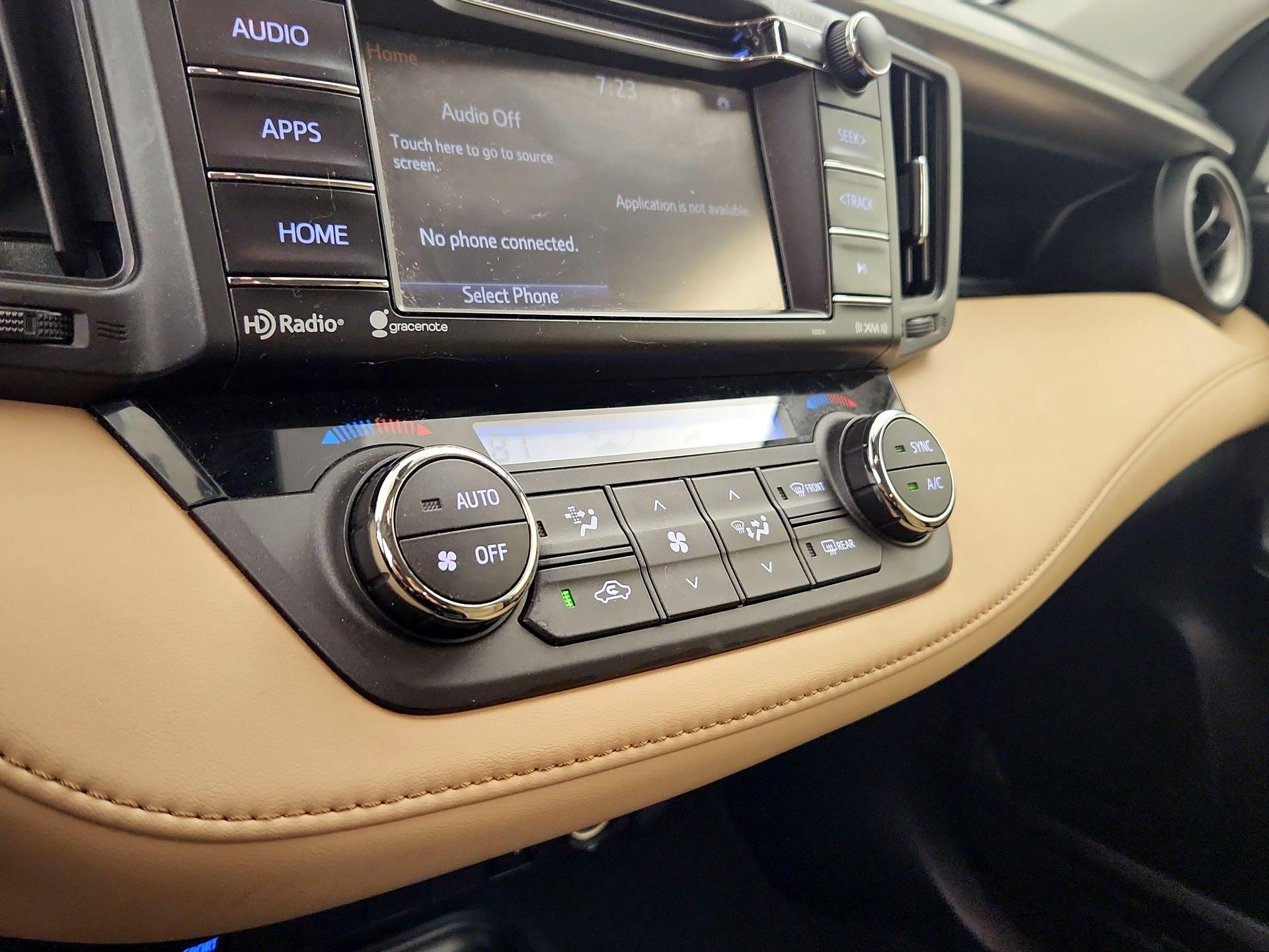 Thumbnail: 2017 Toyota RAV4 - 16