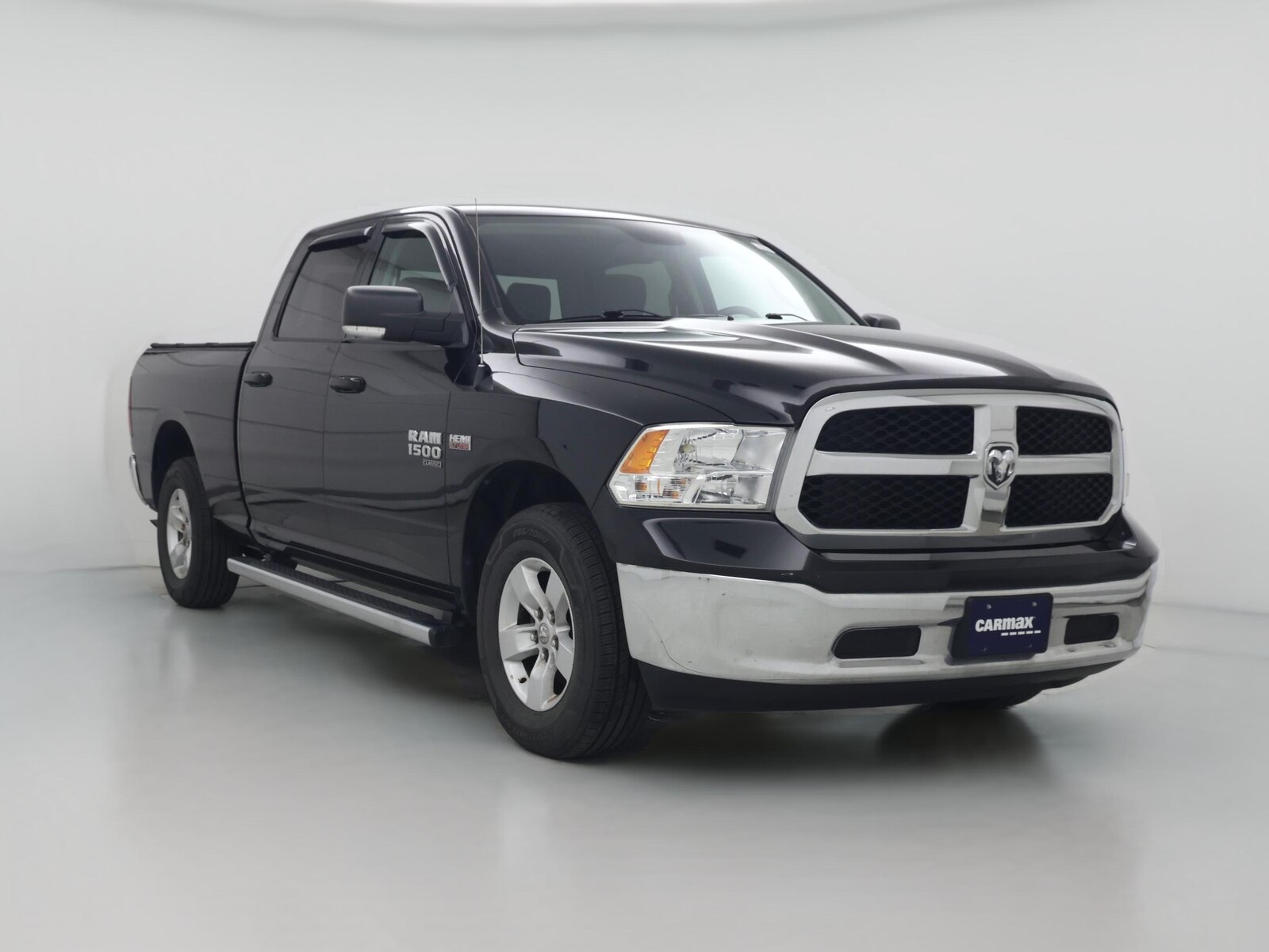 2020 RAM Ram 1500 Classic SLT