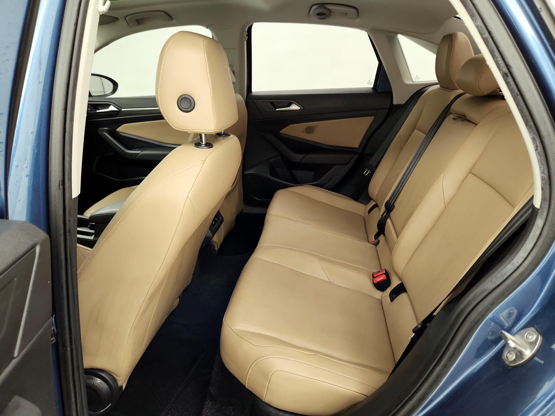 Thumbnail: 2020 Volkswagen Jetta - 20