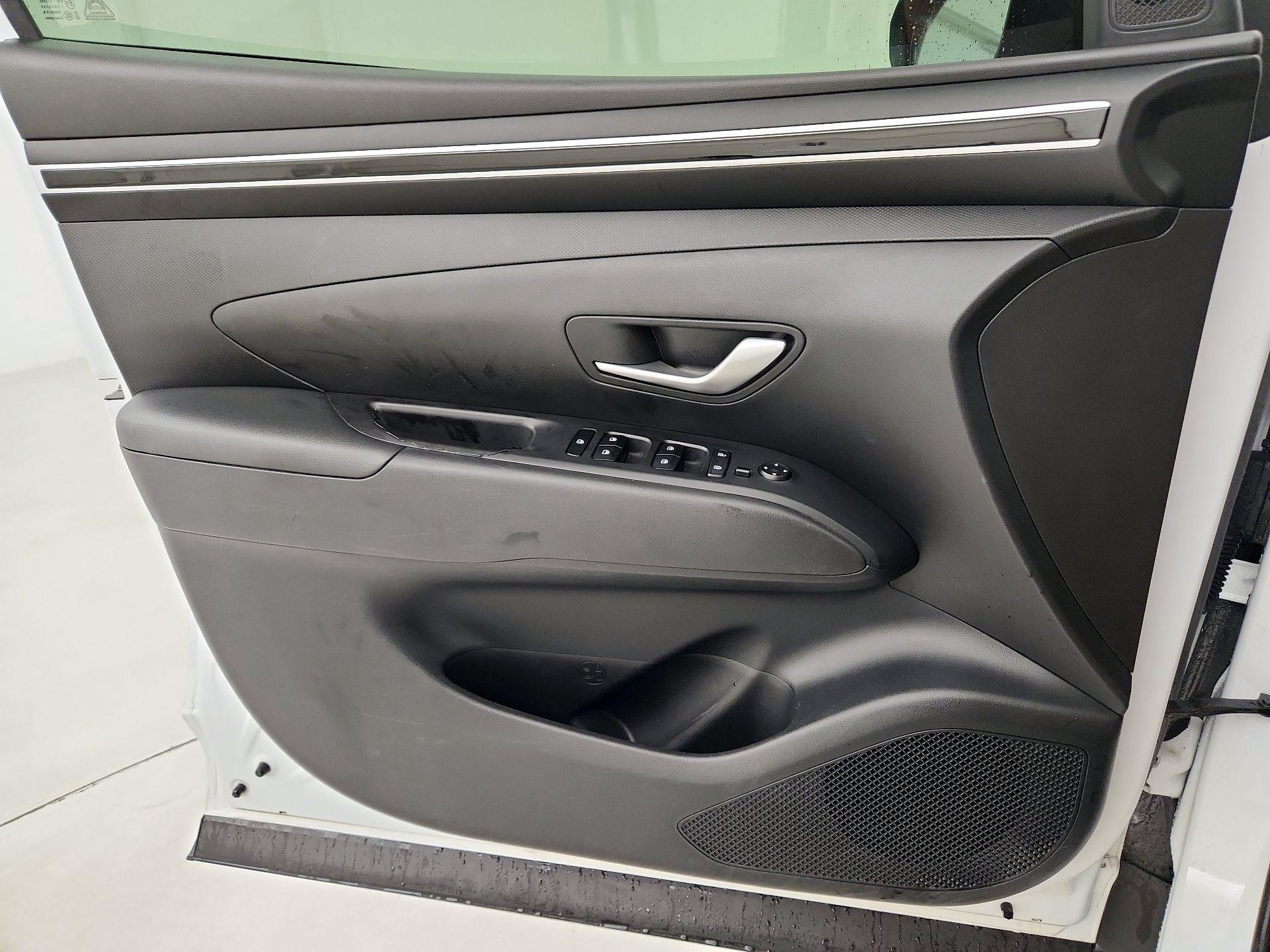 Thumbnail: 2022 Hyundai Tucson - 12