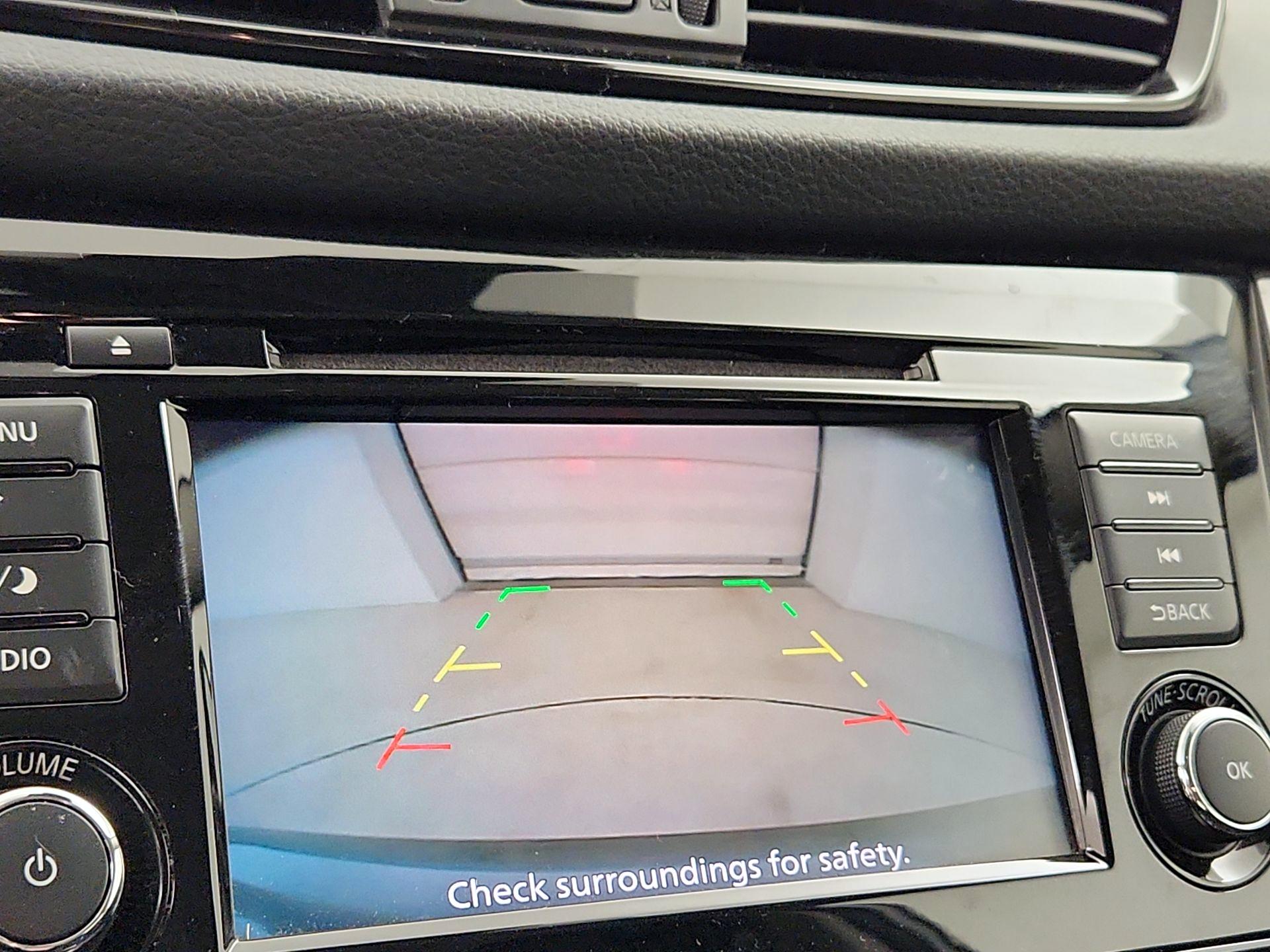 Thumbnail: 2020 Nissan Rogue Sport - 14