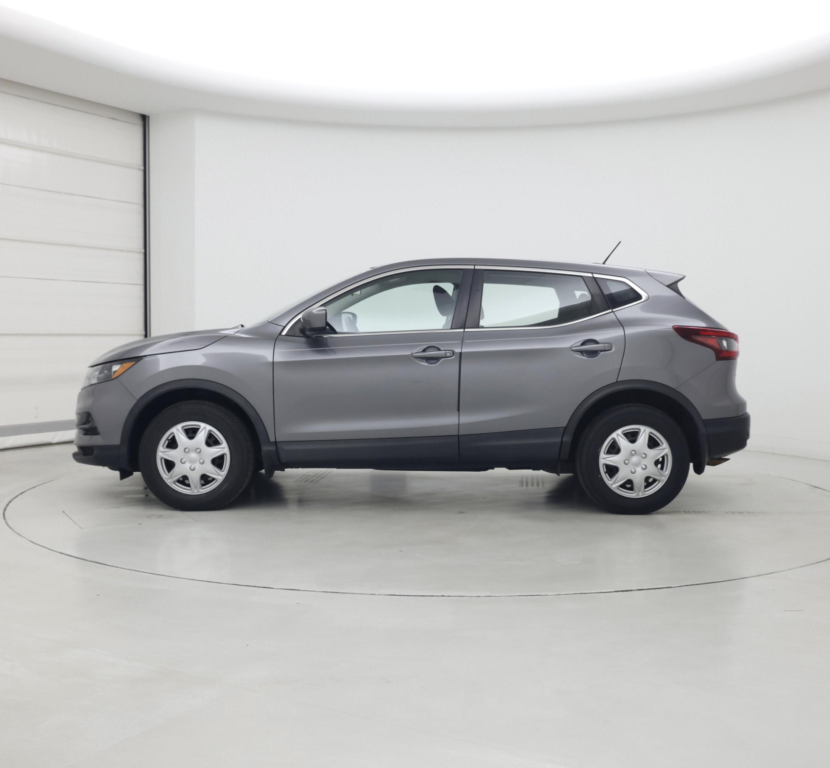 Thumbnail: 2020 Nissan Rogue Sport - 3