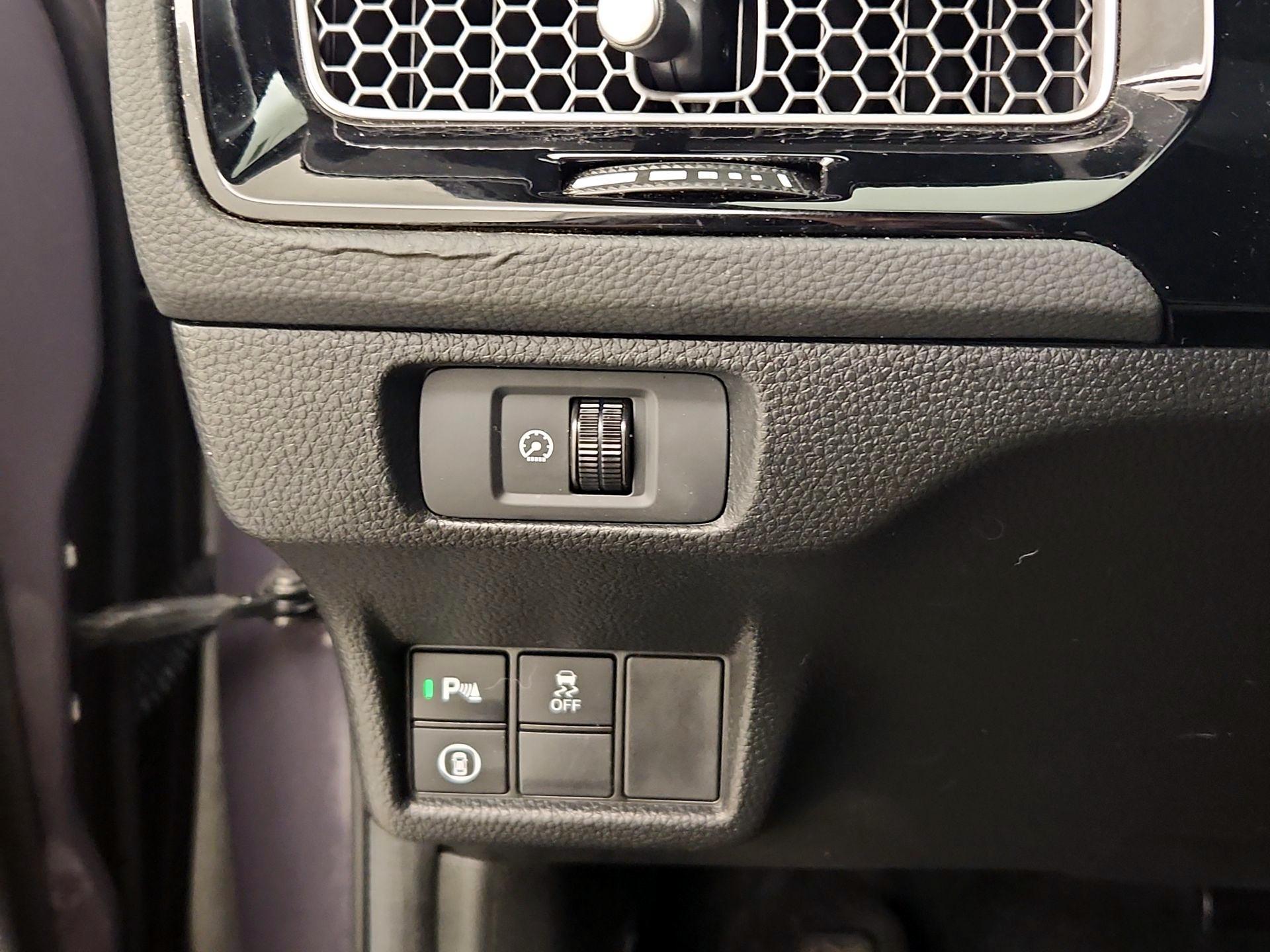 Thumbnail: 2023 Honda Civic - 13