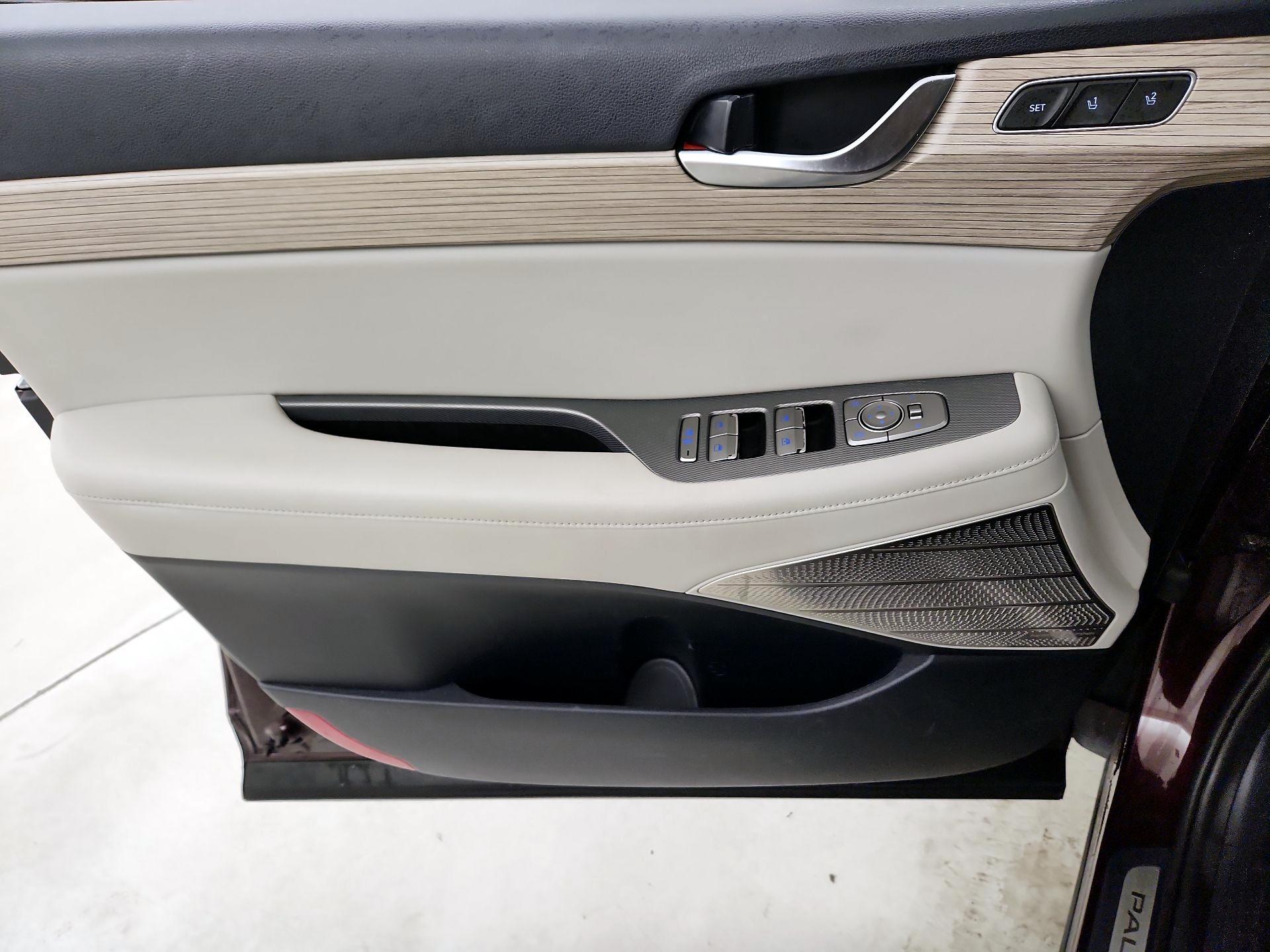 Thumbnail: 2021 Hyundai Palisade - 12