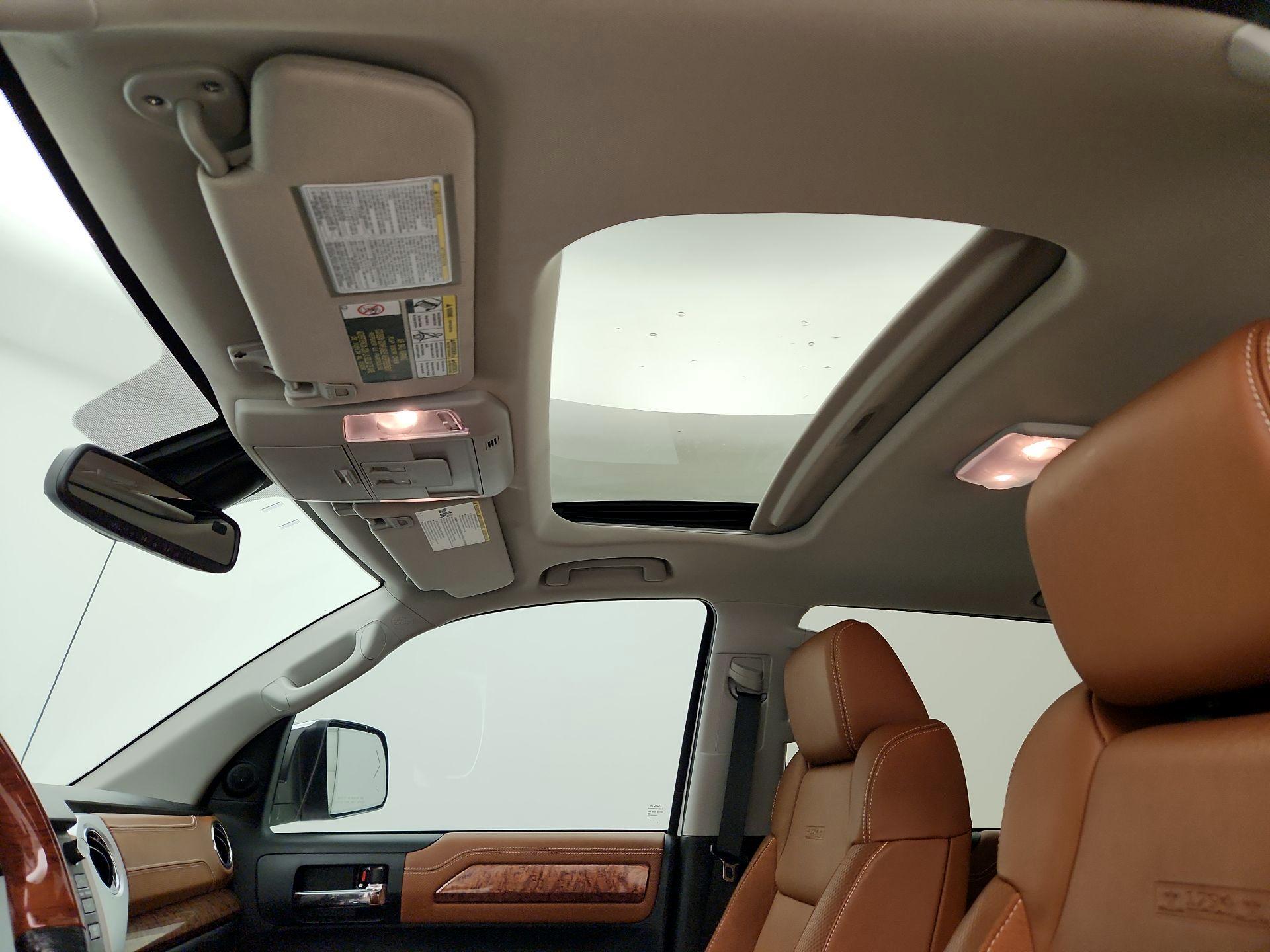 Thumbnail: 2018 Toyota Tundra - 19