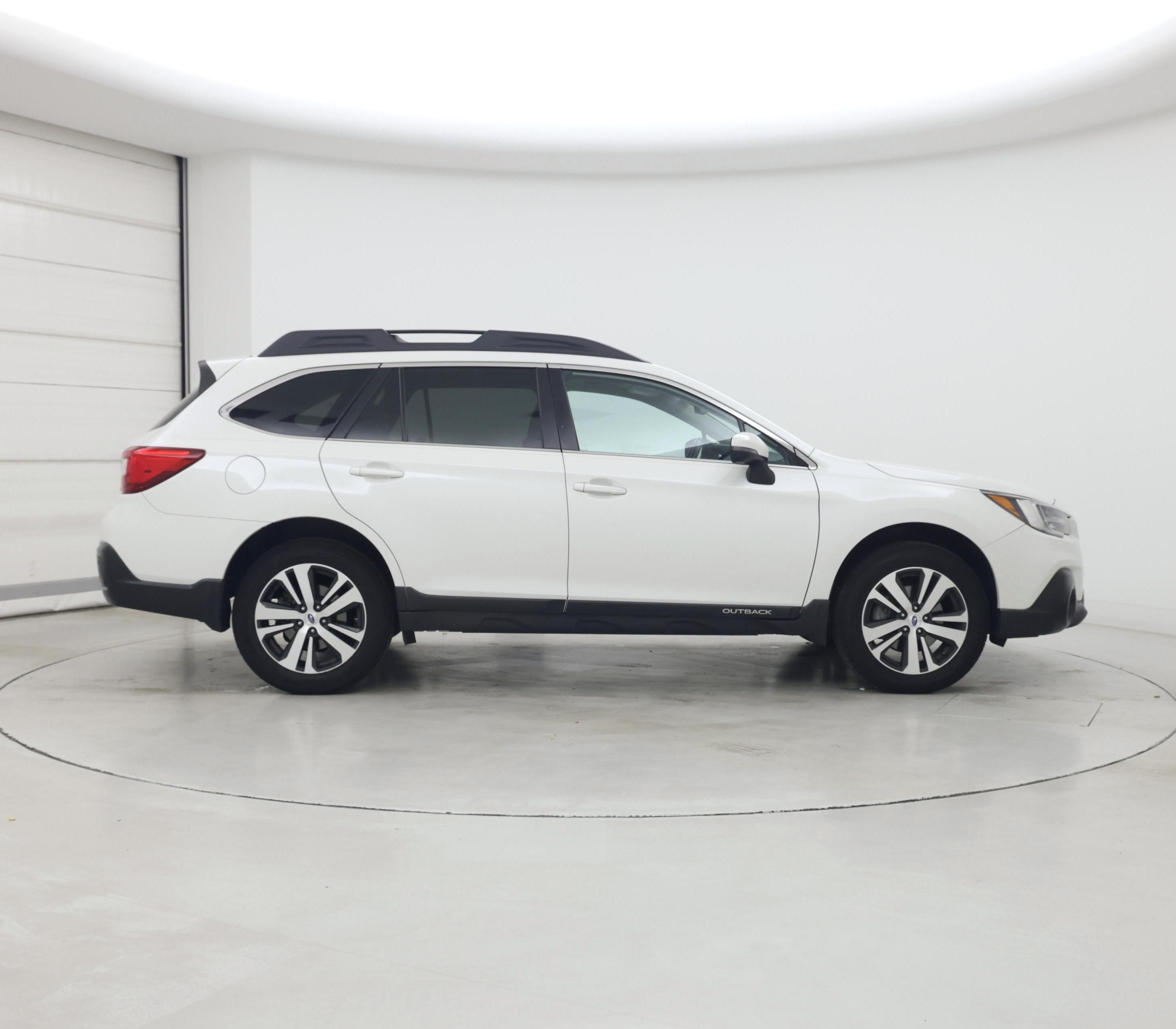 Thumbnail: 2018 Subaru Outback - 7