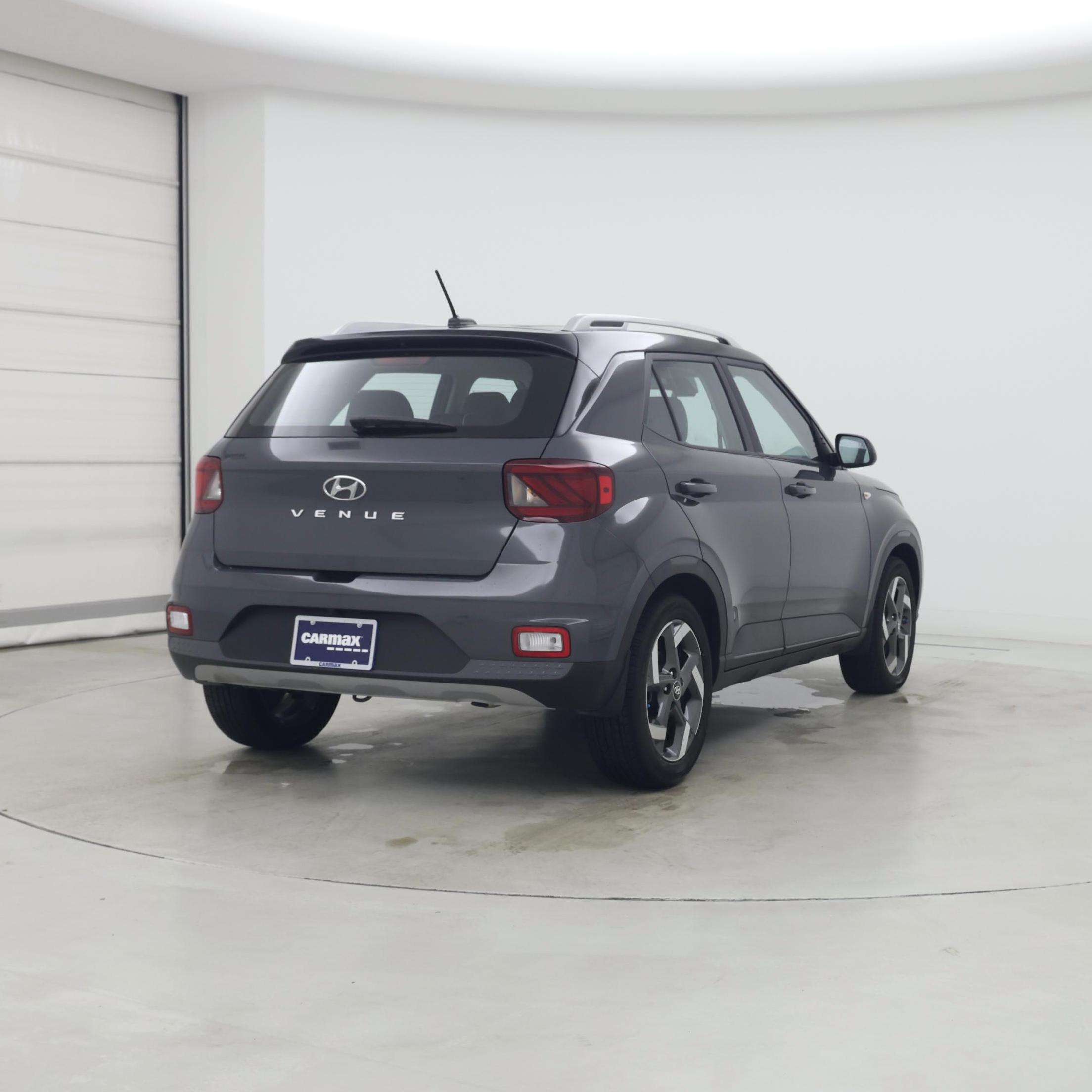 Thumbnail: 2023 Hyundai Venue - 8