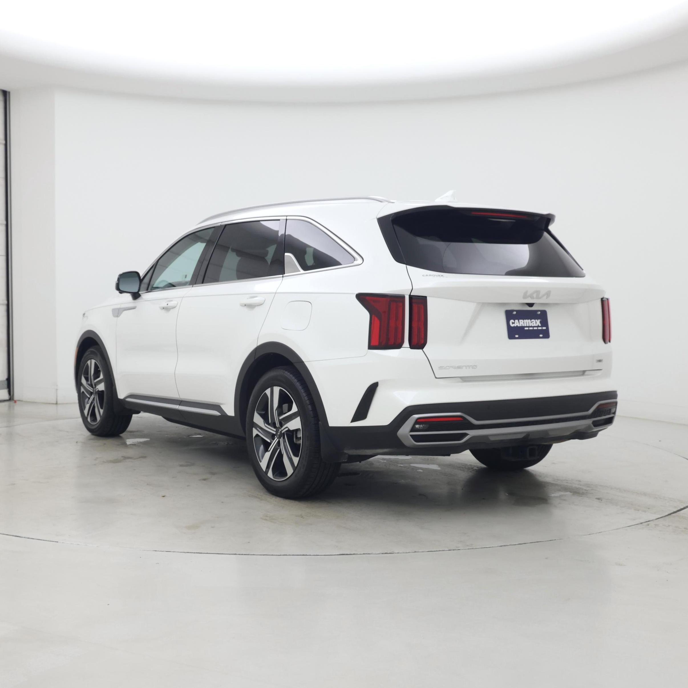 Thumbnail: 2023 Kia Sorento - 2