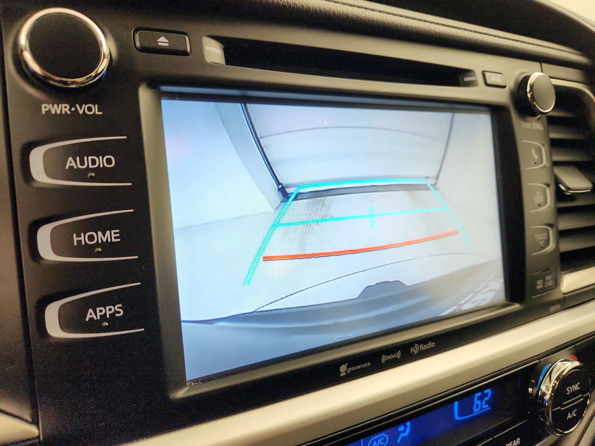 Thumbnail: 2017 Toyota Highlander - 14