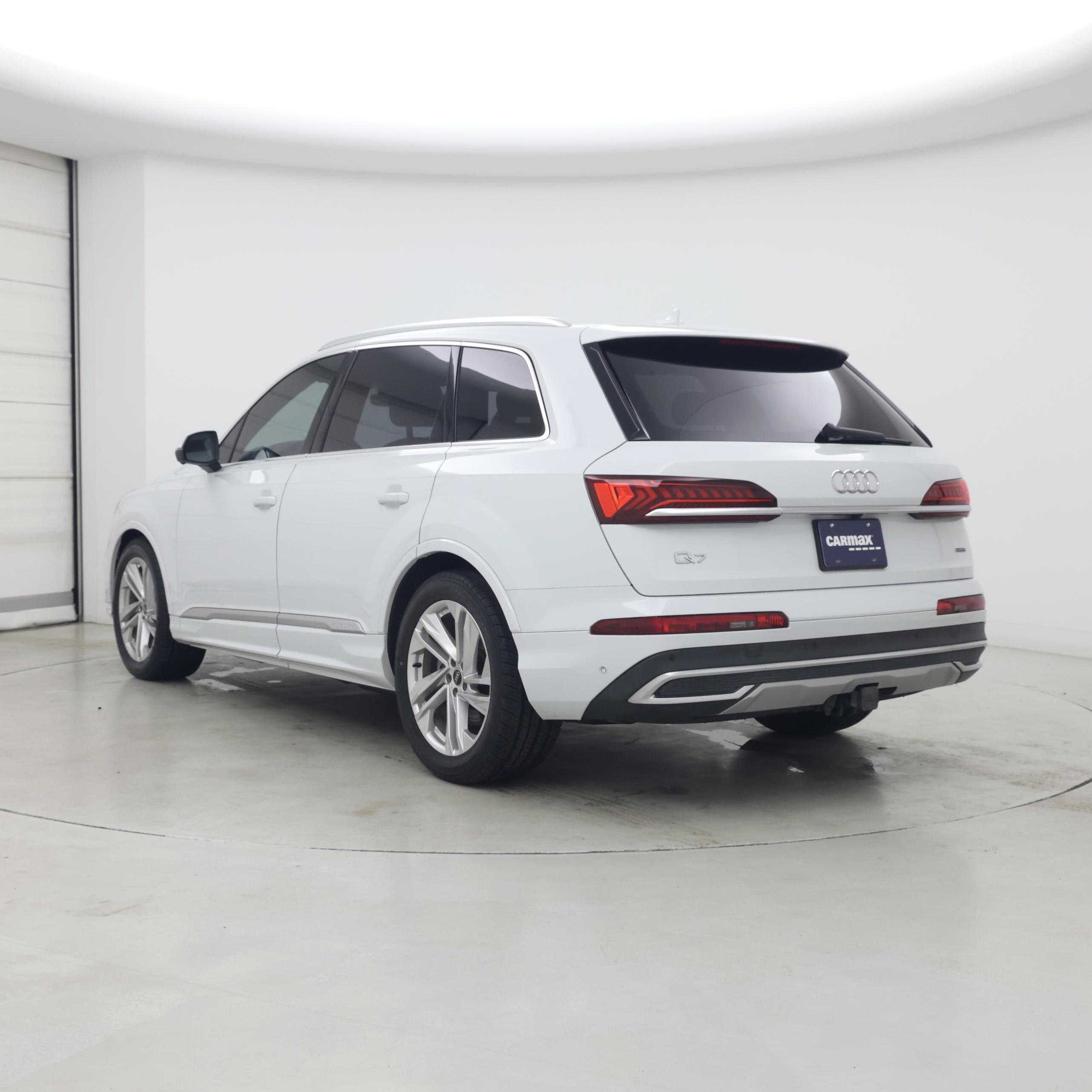 Thumbnail: 2021 Audi Q7 - 2