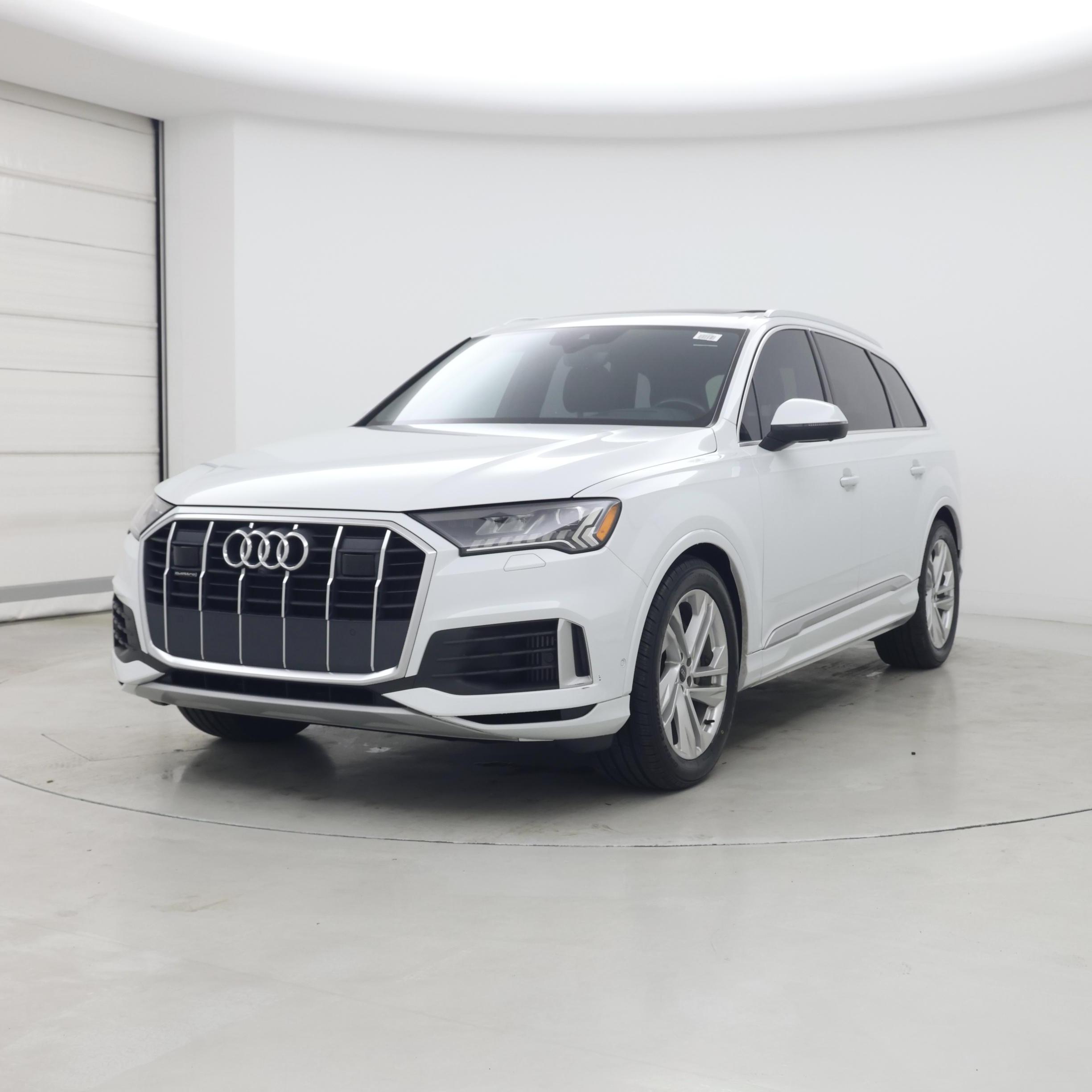 Thumbnail: 2021 Audi Q7 - 4