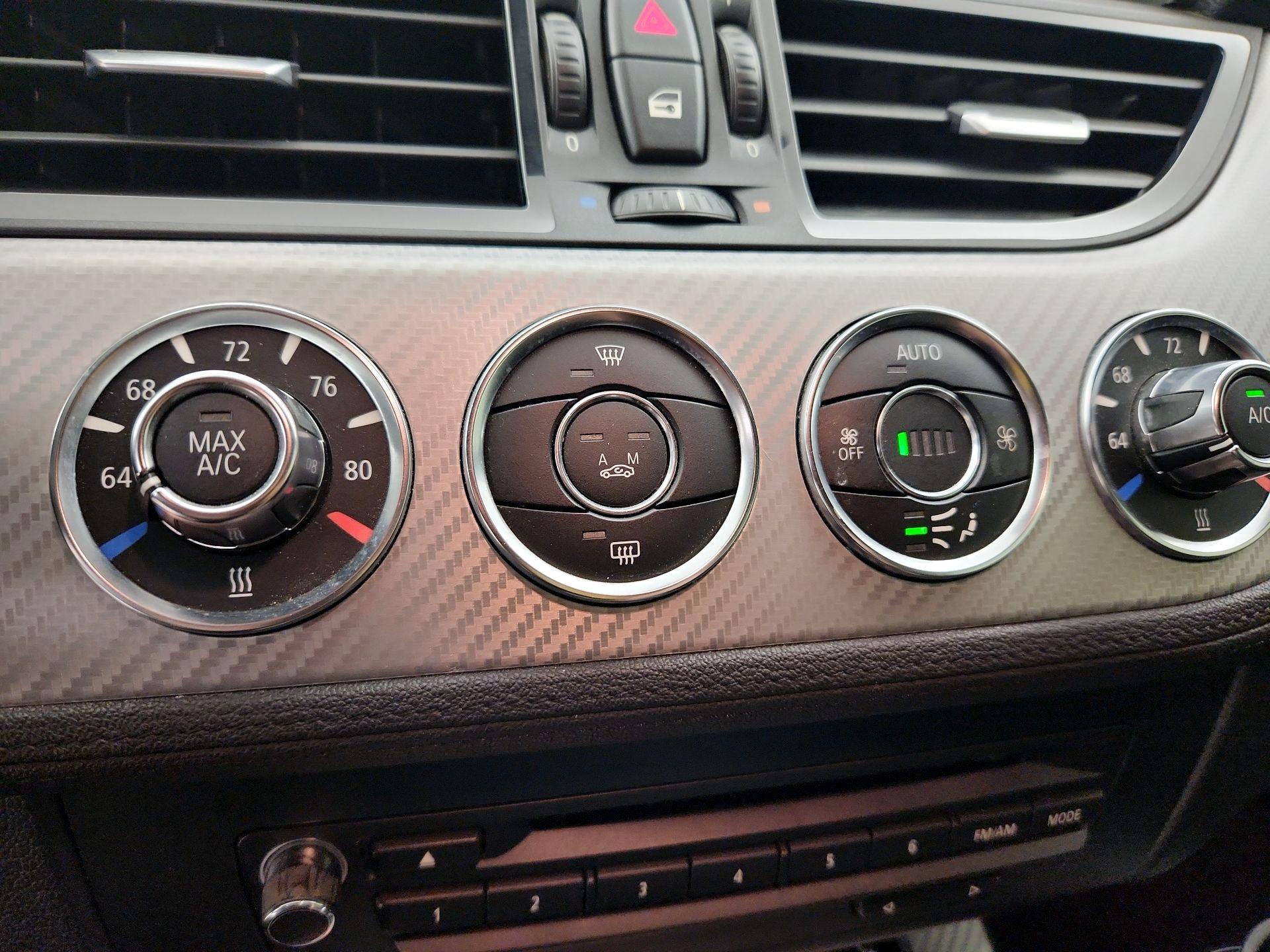 Thumbnail: 2016 BMW Z4 - 16