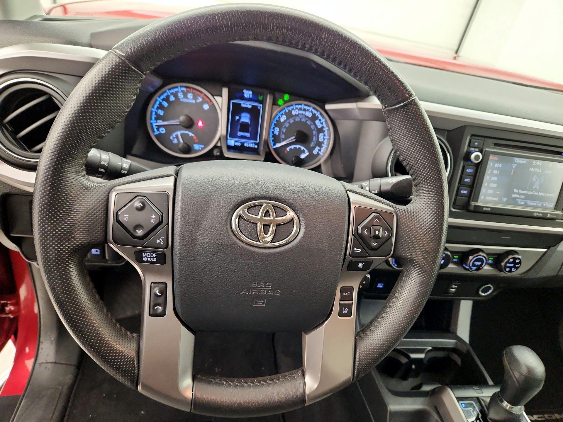 Thumbnail: 2018 Toyota Tacoma - 10