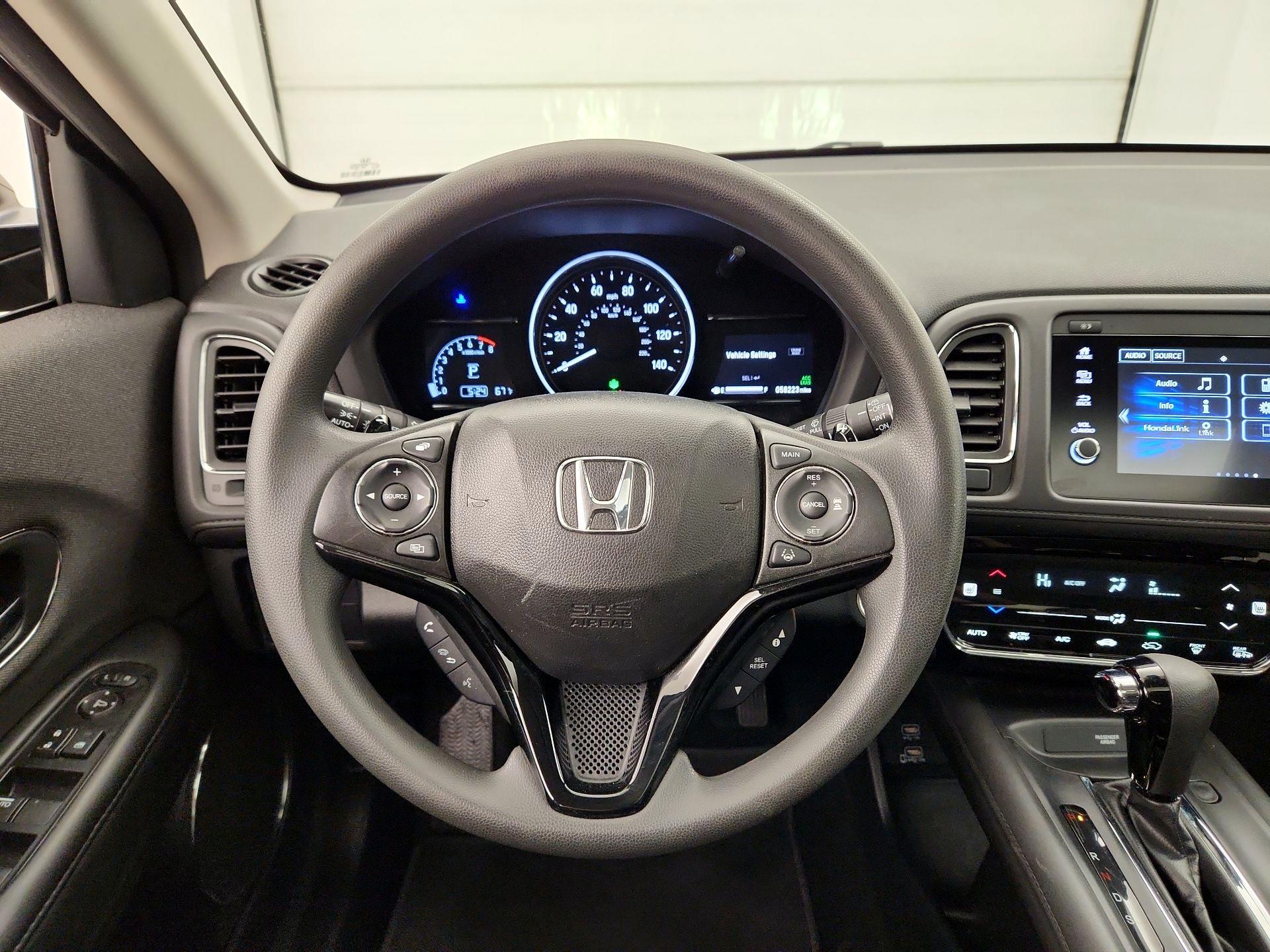 Thumbnail: 2019 Honda HR-V - 10