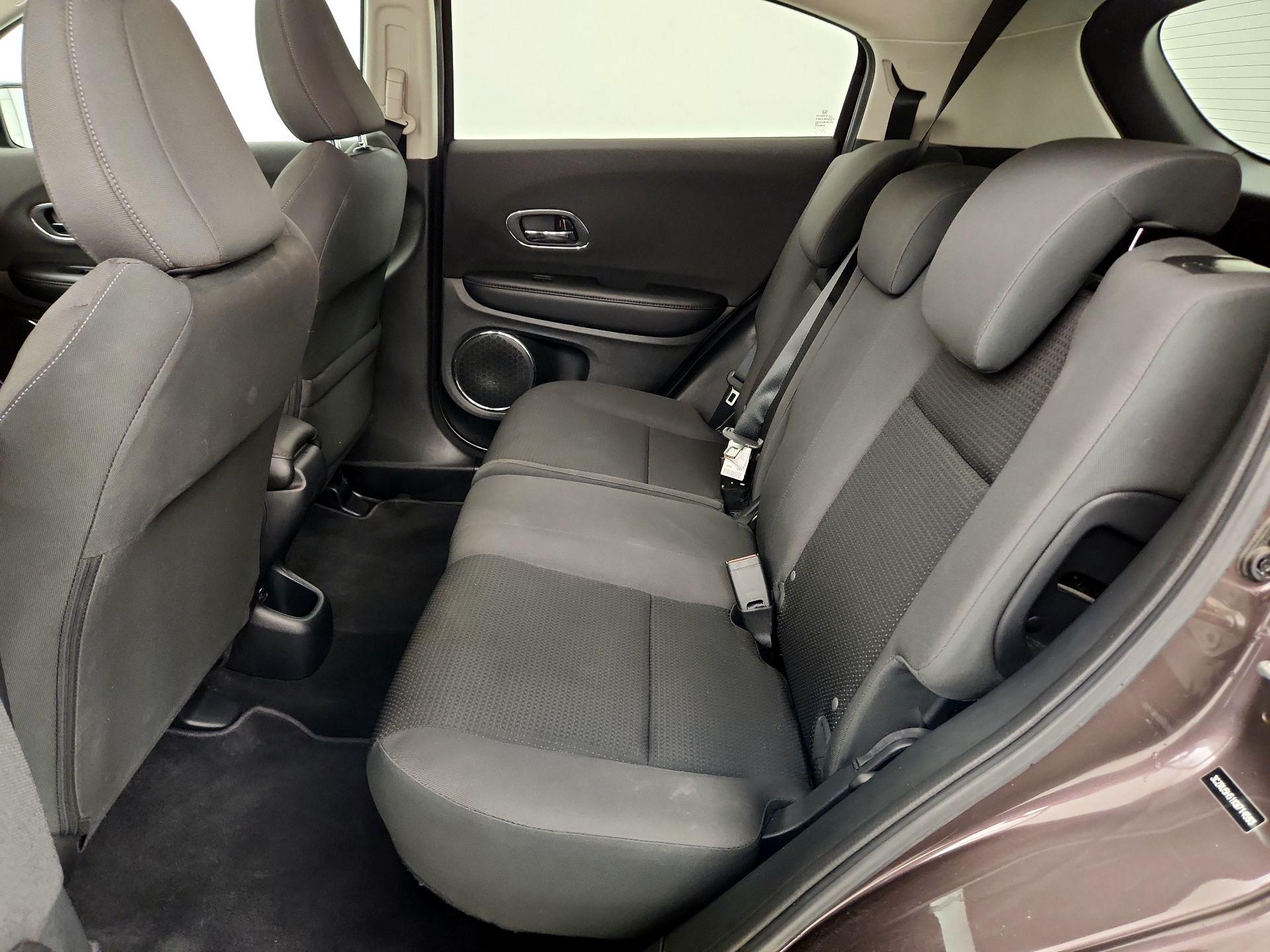 Thumbnail: 2019 Honda HR-V - 20