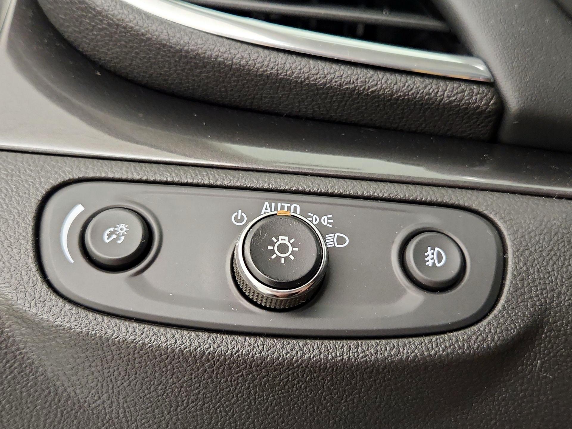 Thumbnail: 2019 Buick Encore - 13