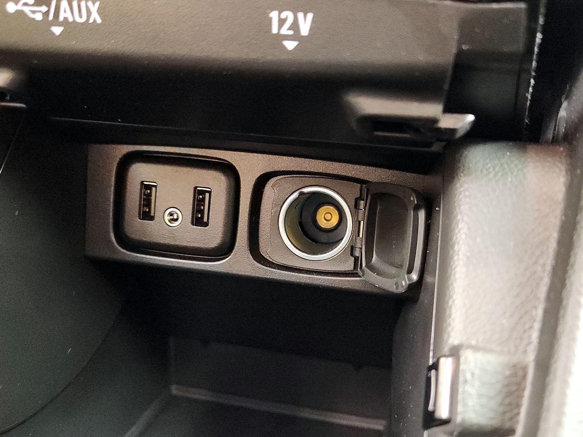 Thumbnail: 2019 Buick Encore - 18