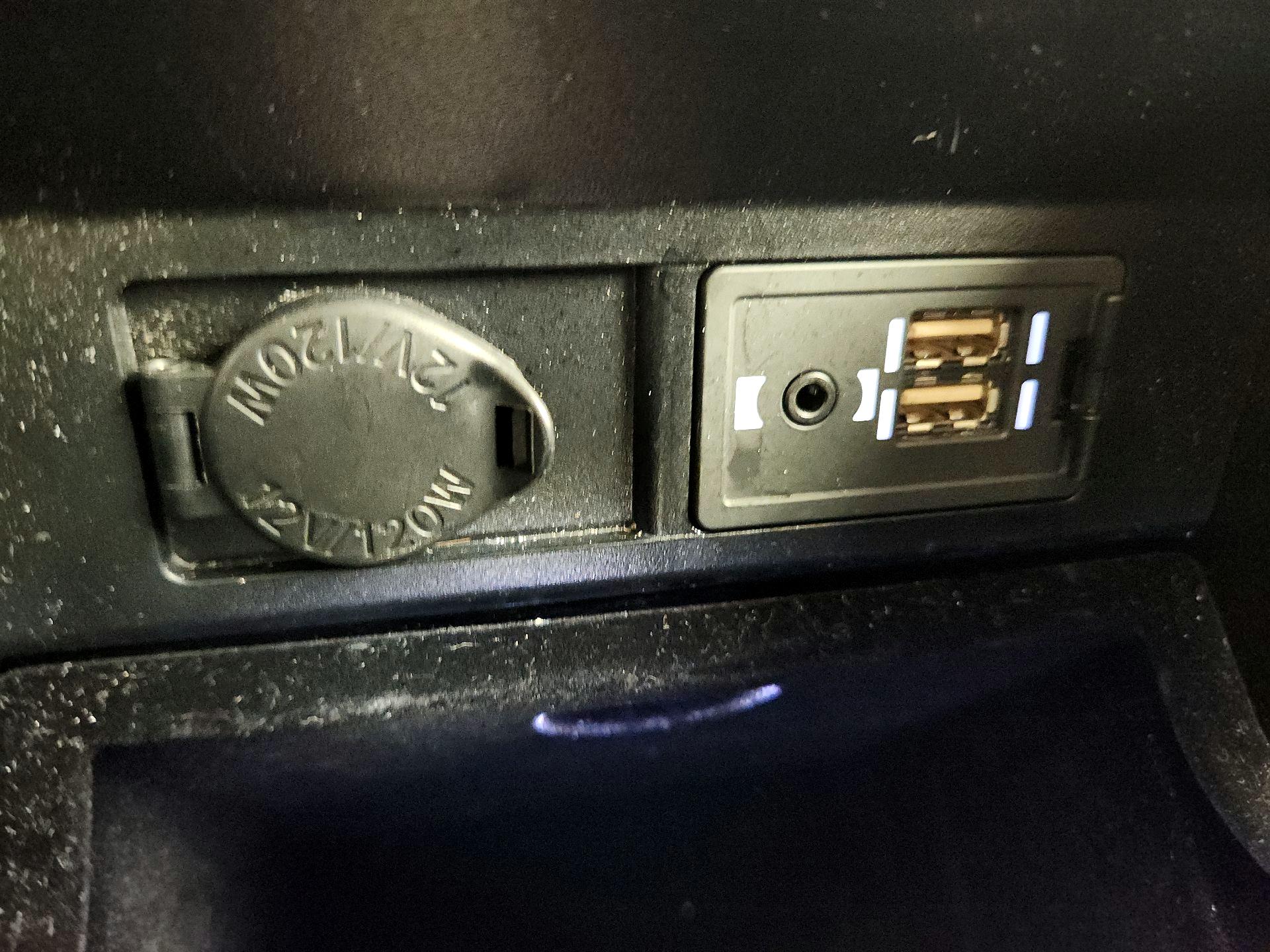 Thumbnail: 2017 Lexus RX - 18