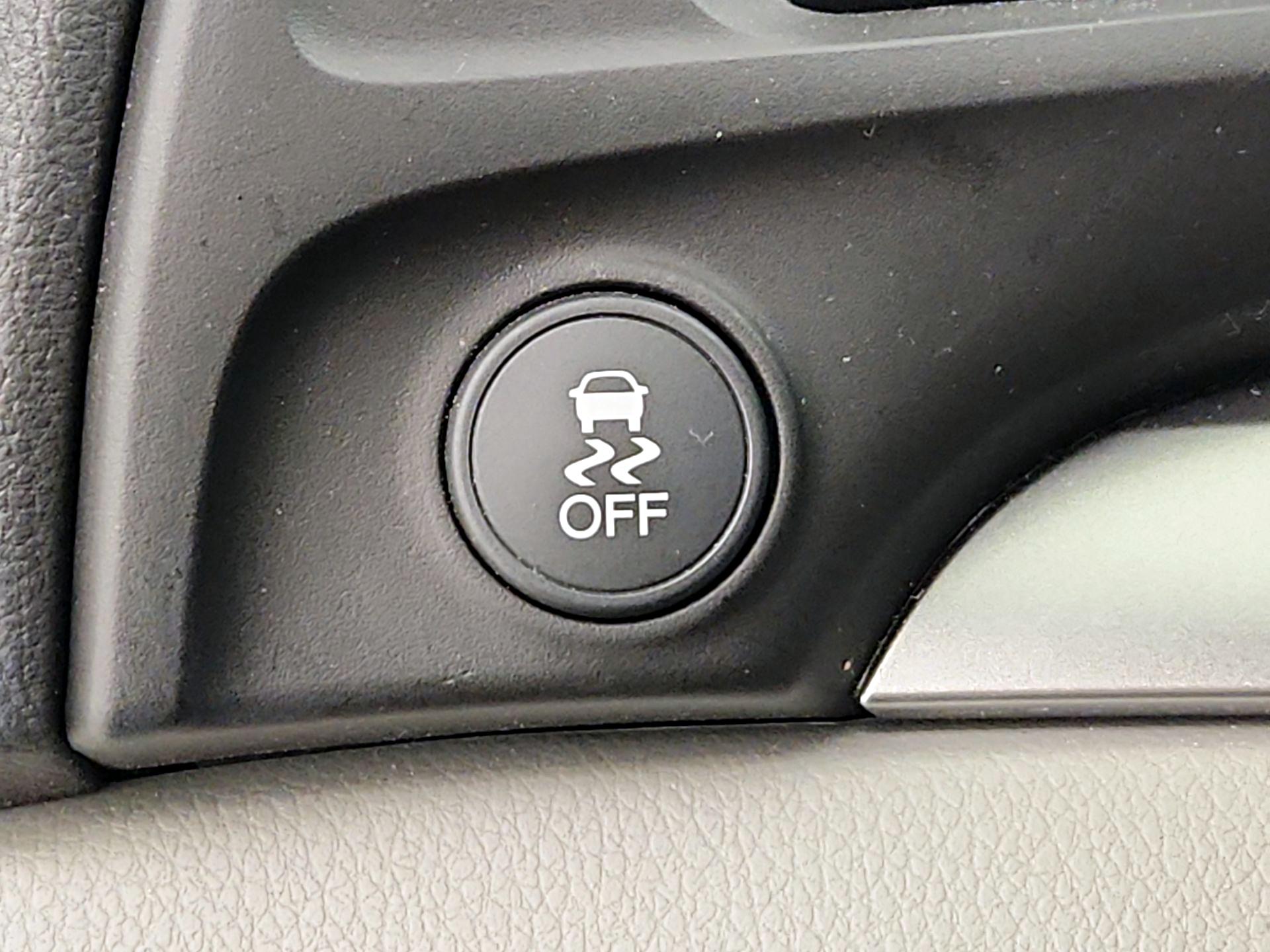 Thumbnail: 2018 Acura ILX - 13