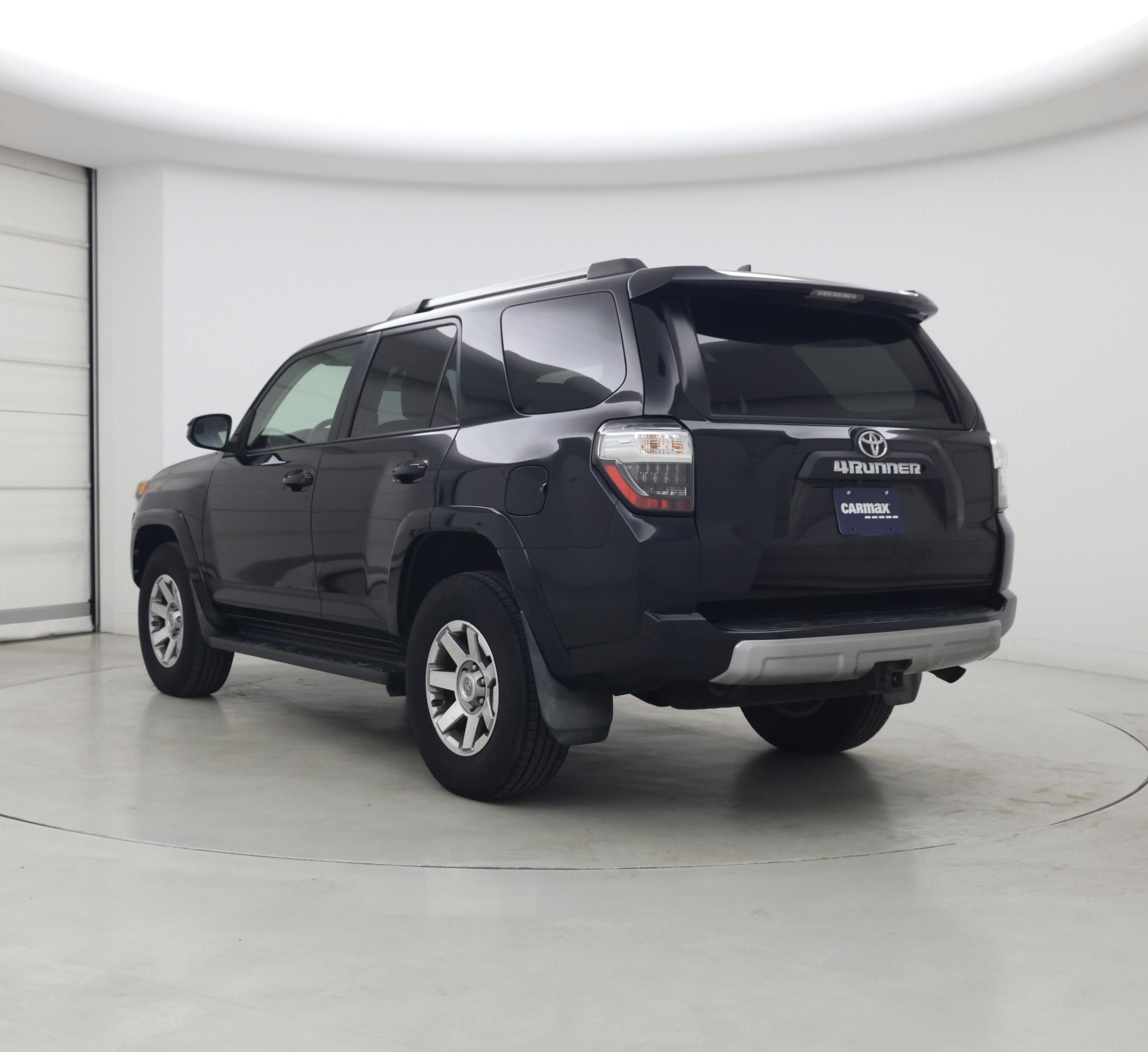 Thumbnail: 2016 Toyota 4Runner - 2